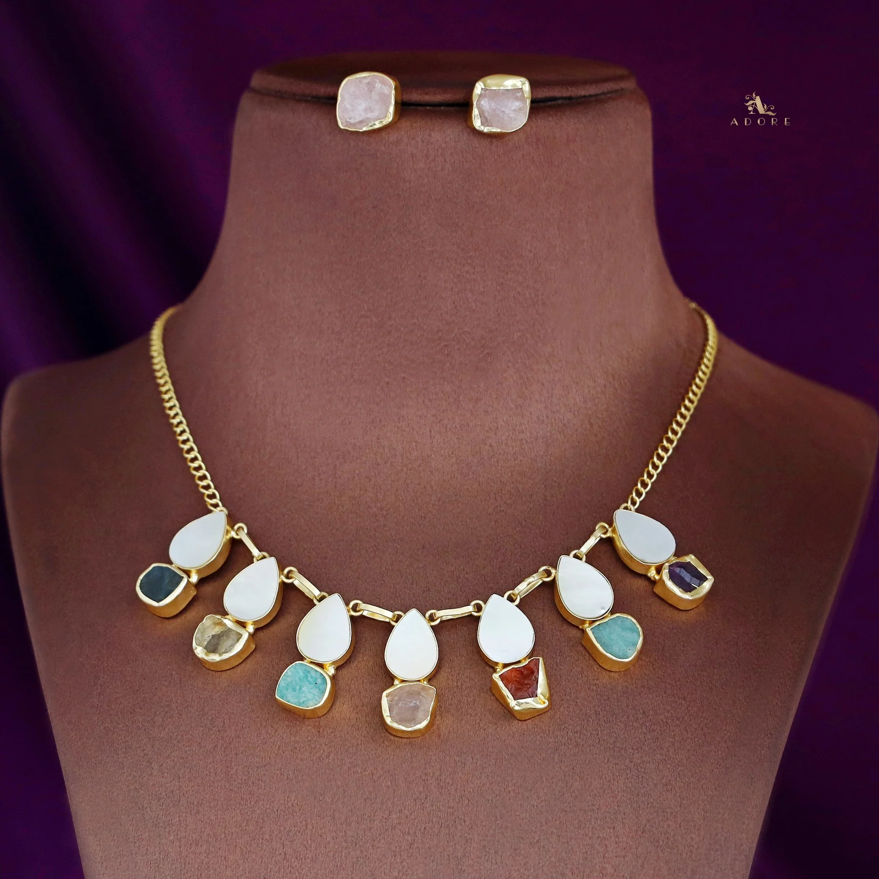Hania Drop MOP + Raw Stone Neckpiece With Stud - Image 2
