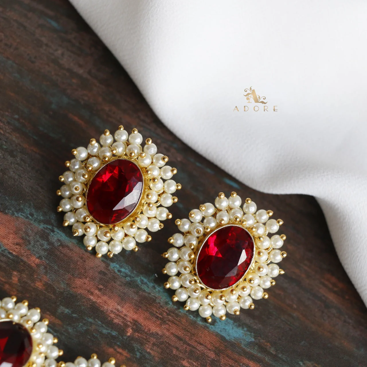 Divisha Glossy Full Pearl Choker With Earring (Colour Options) - Image 15