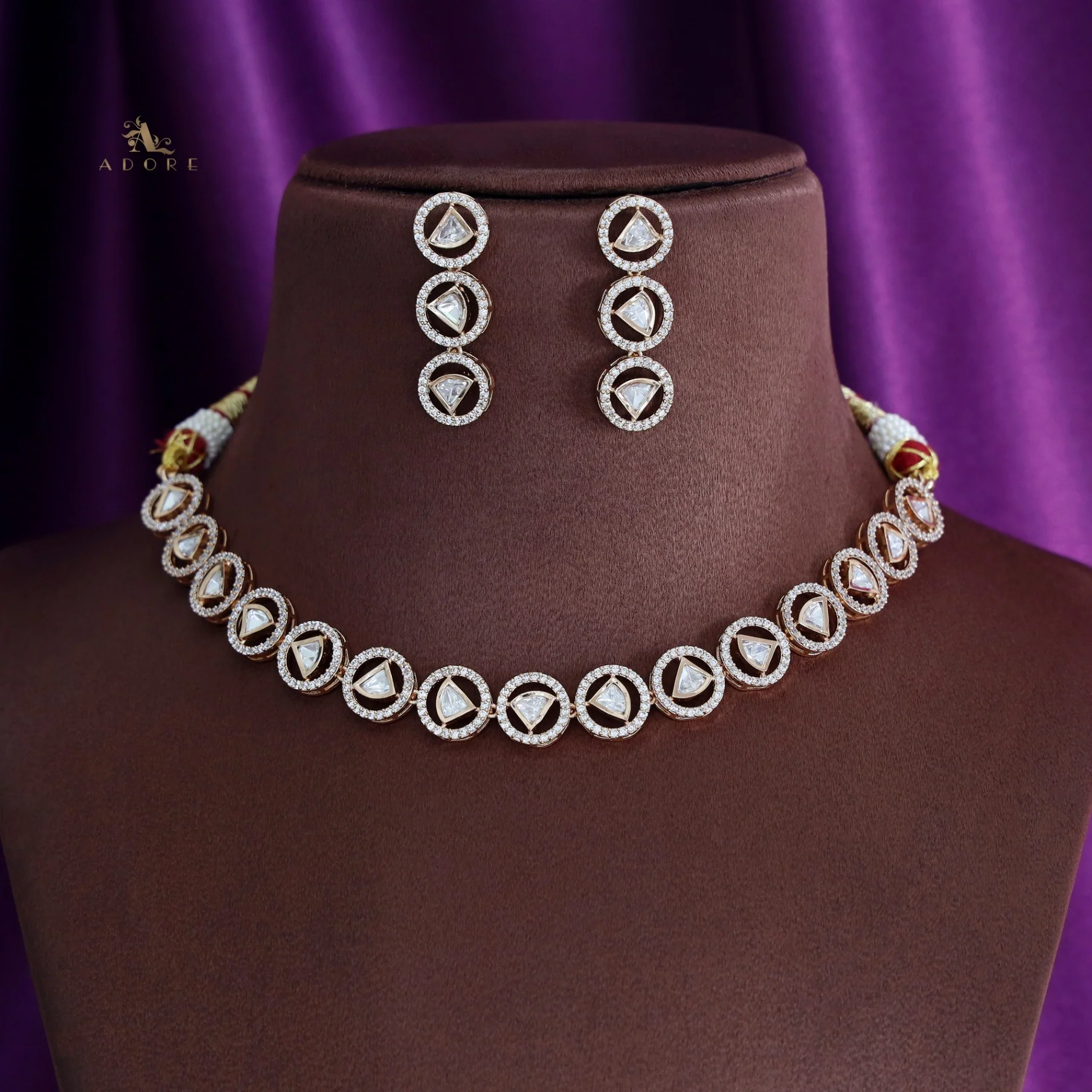 Divyathi Kundan Short Neckpiece With Earring - Image 5
