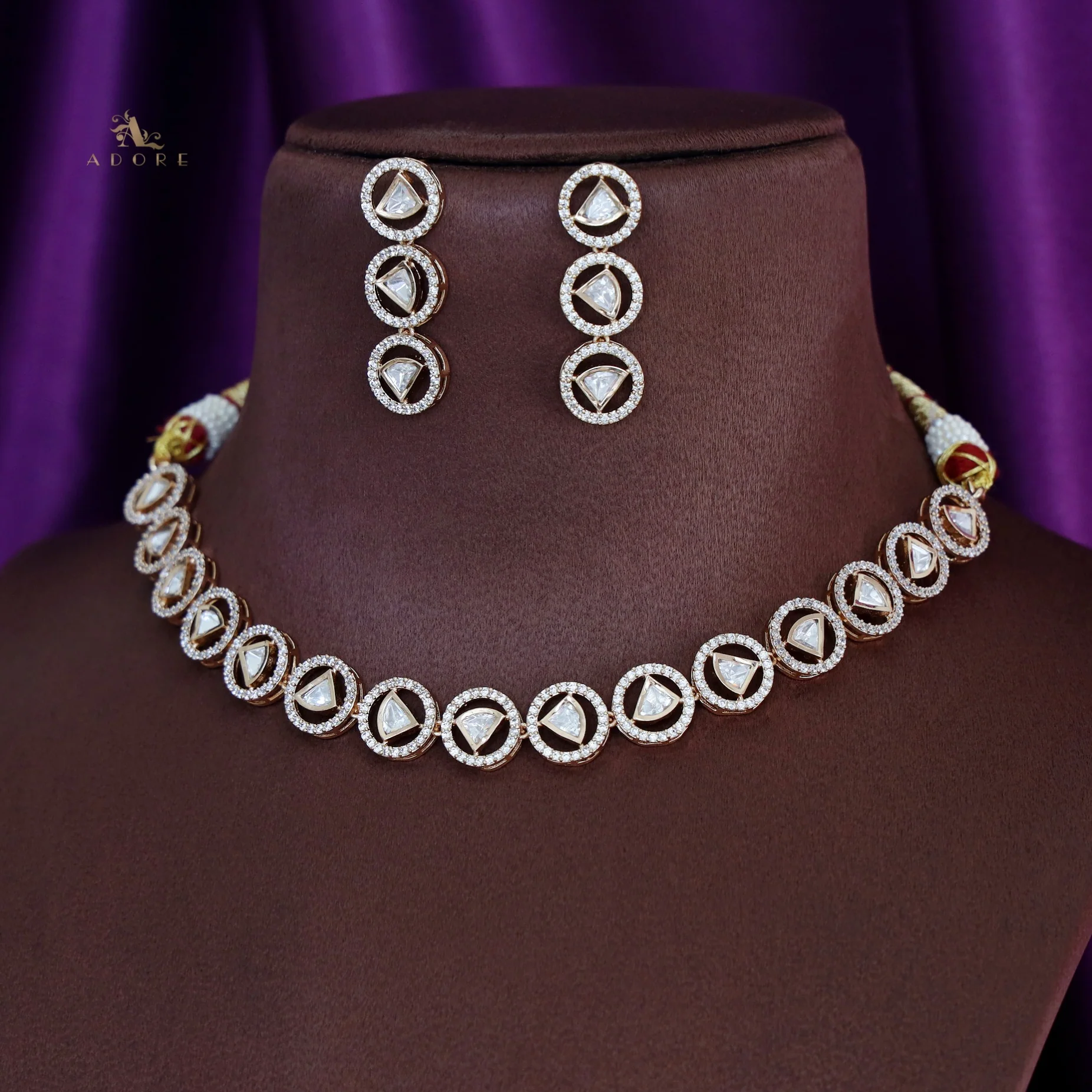 Divyathi Kundan Short Neckpiece With Earring - Image 6