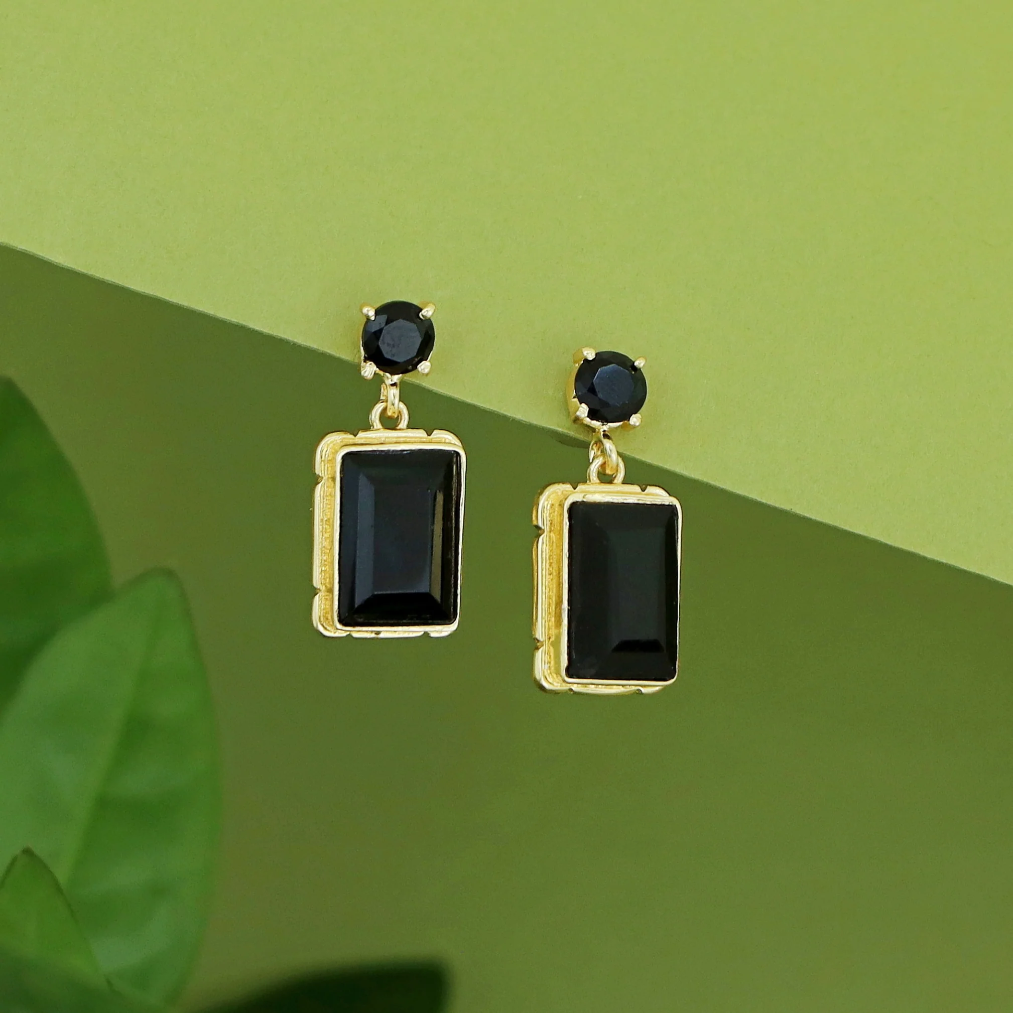 Doli Rectangle Glossy Earring - Image 7