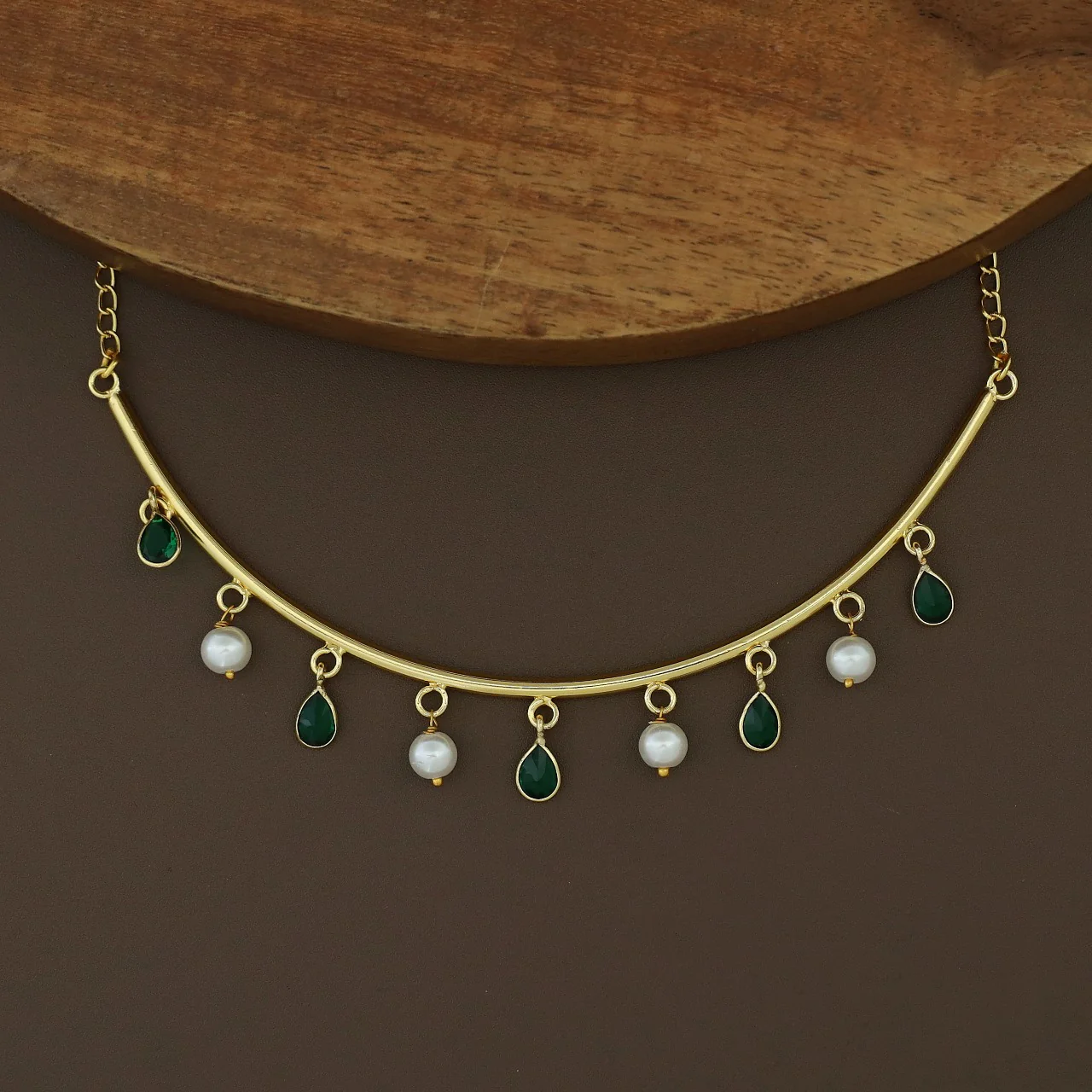 Drop Of Spring Pearl Neckpiece / Neck Cuff - Image 2