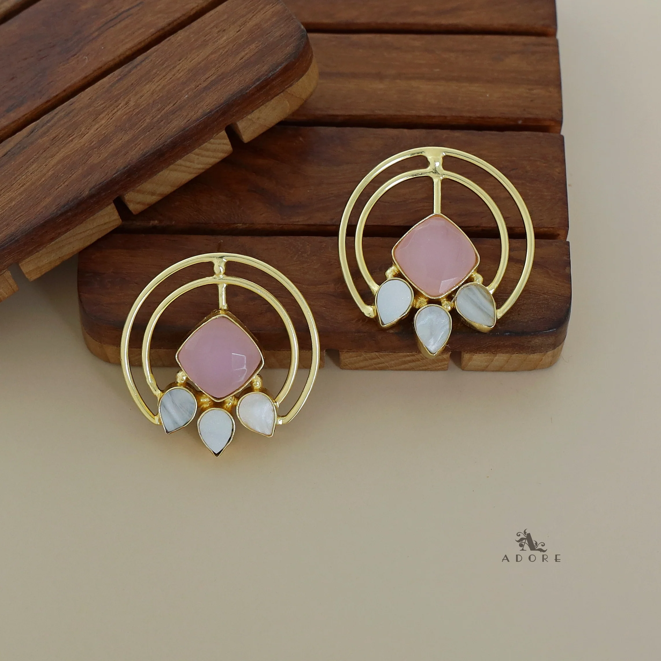 Dual Circle Tri Leaf MOP Diamond Earring - Image 10