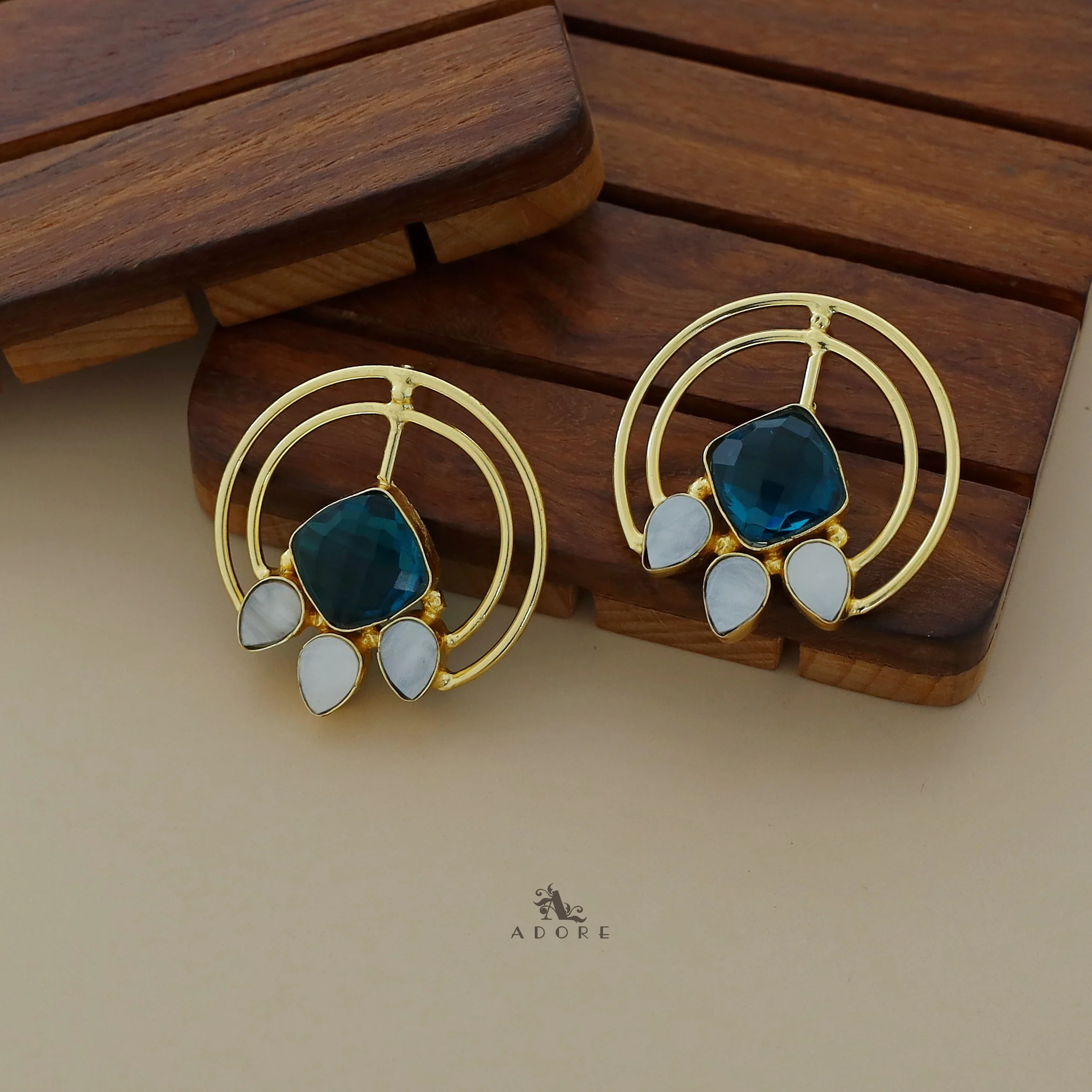 Dual Circle Tri Leaf MOP Diamond Earring - Image 6