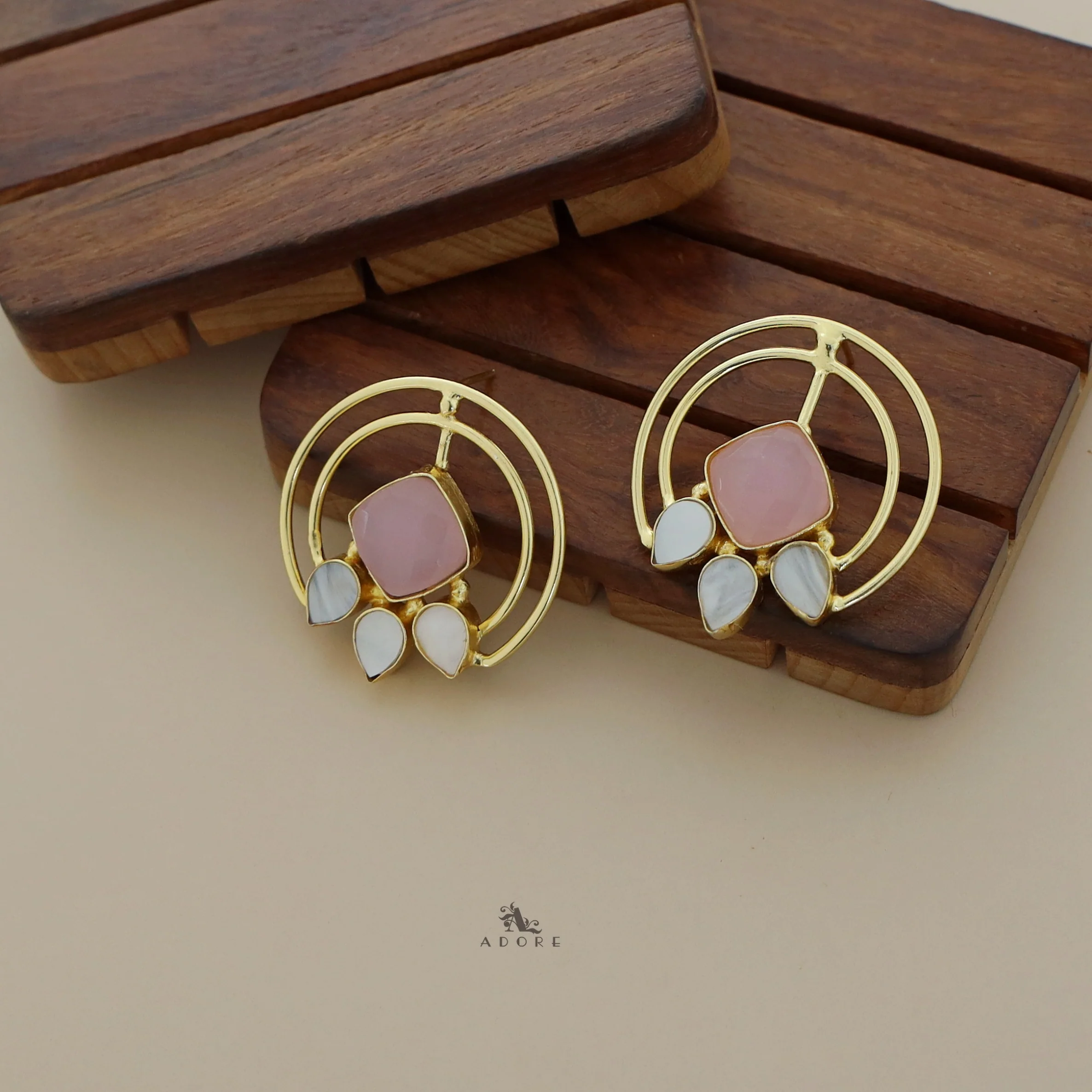 Dual Circle Tri Leaf MOP Diamond Earring - Image 8