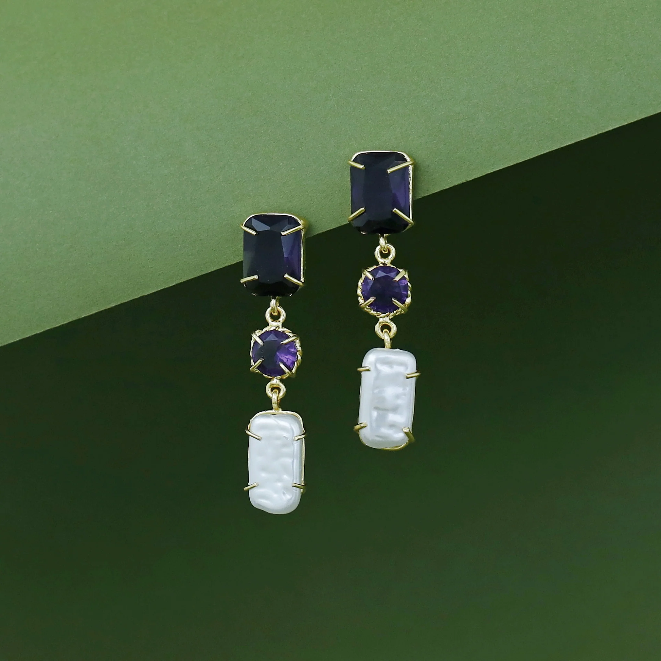 Dual Glossy + Baroque Claw Earring - Image 2