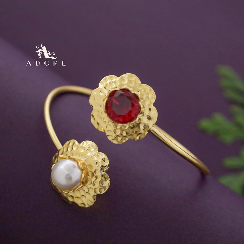 Dual Hammered Flower Glossy Bangle - Image 5
