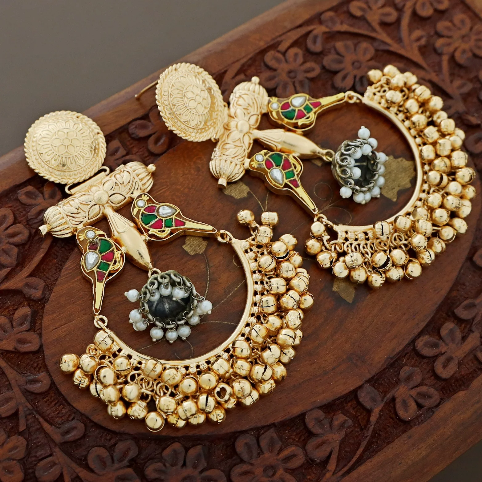 Aashna Dual Tone Twin Bird Ghungroo Kashmiri Earring - Image 4