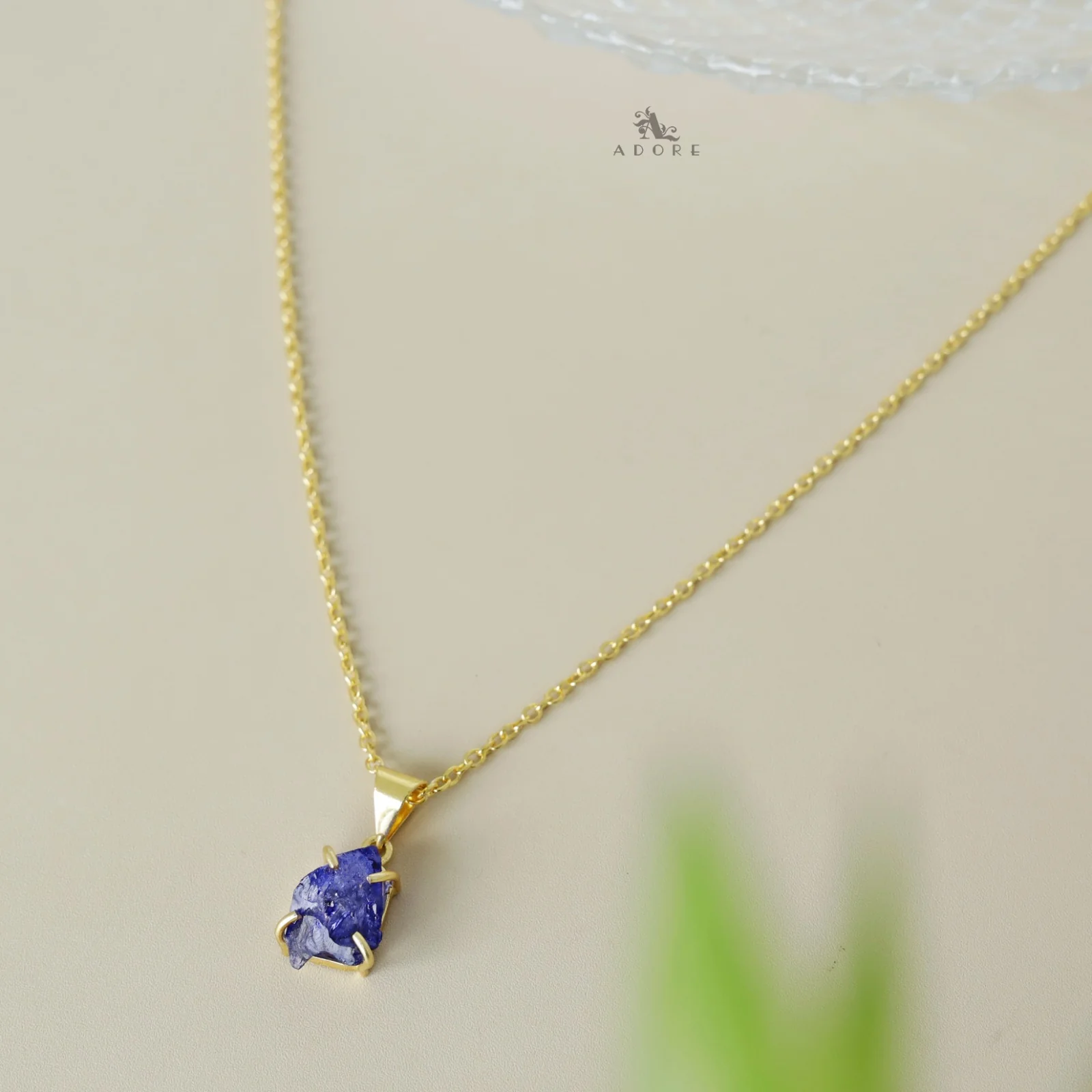 Dyed Aura Raw Stone Neckpiece - Image 7