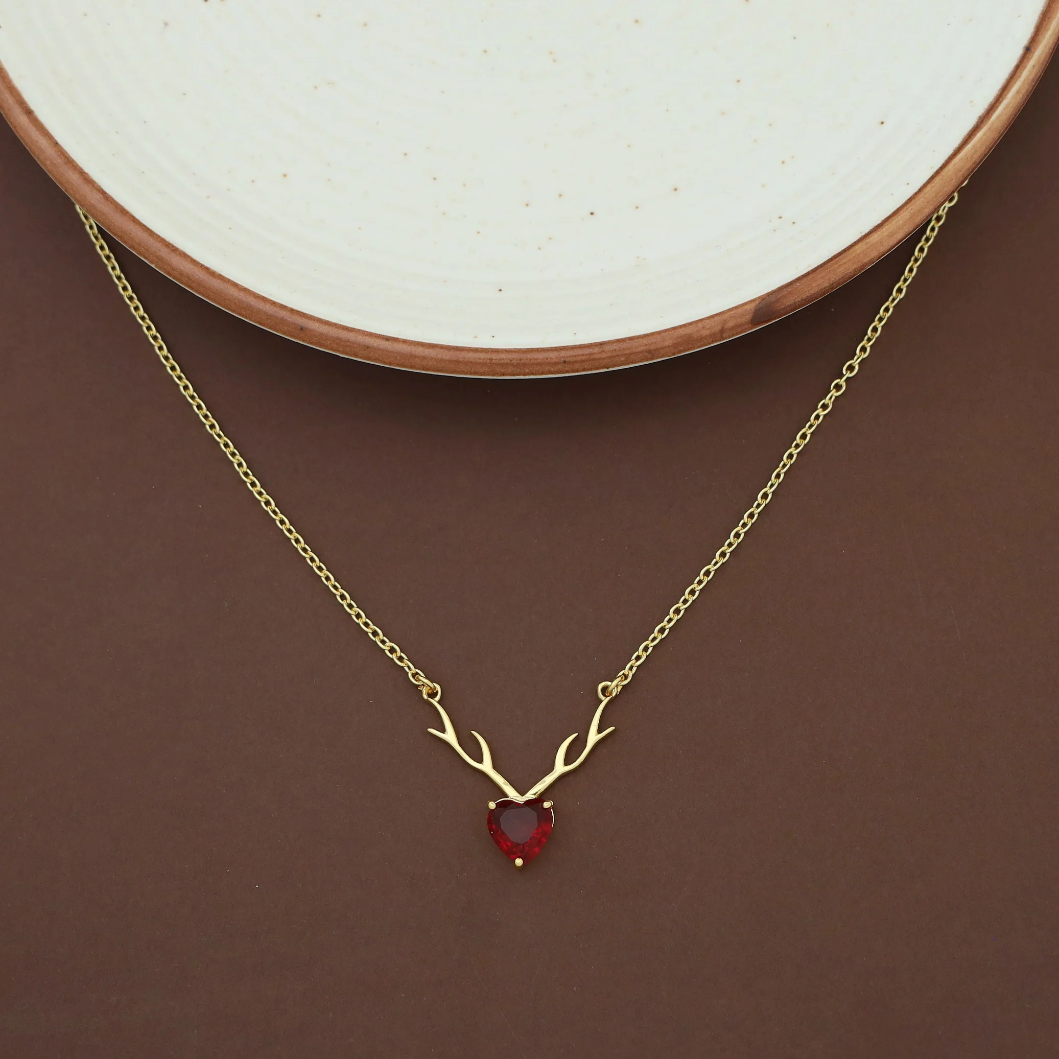 Ekansha Glossy Heart Deer Horn Neckpiece - Image 2