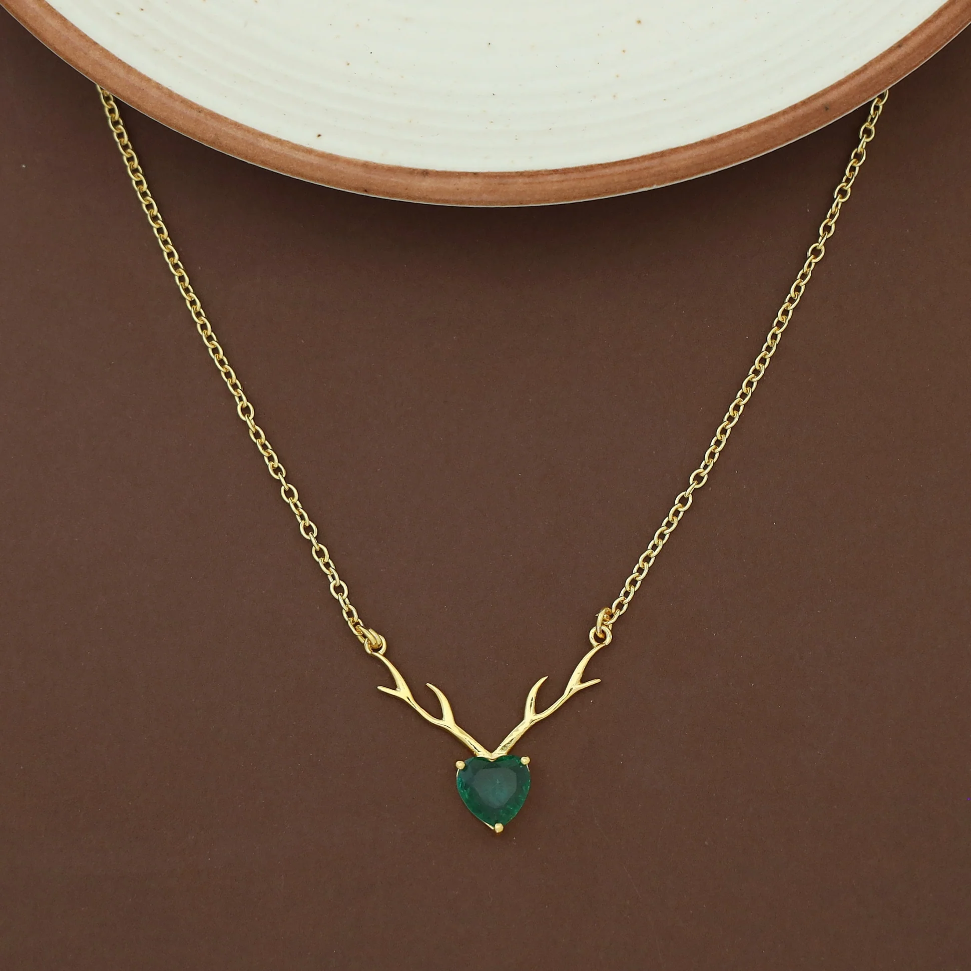 Ekansha Glossy Heart Deer Horn Neckpiece - Image 5