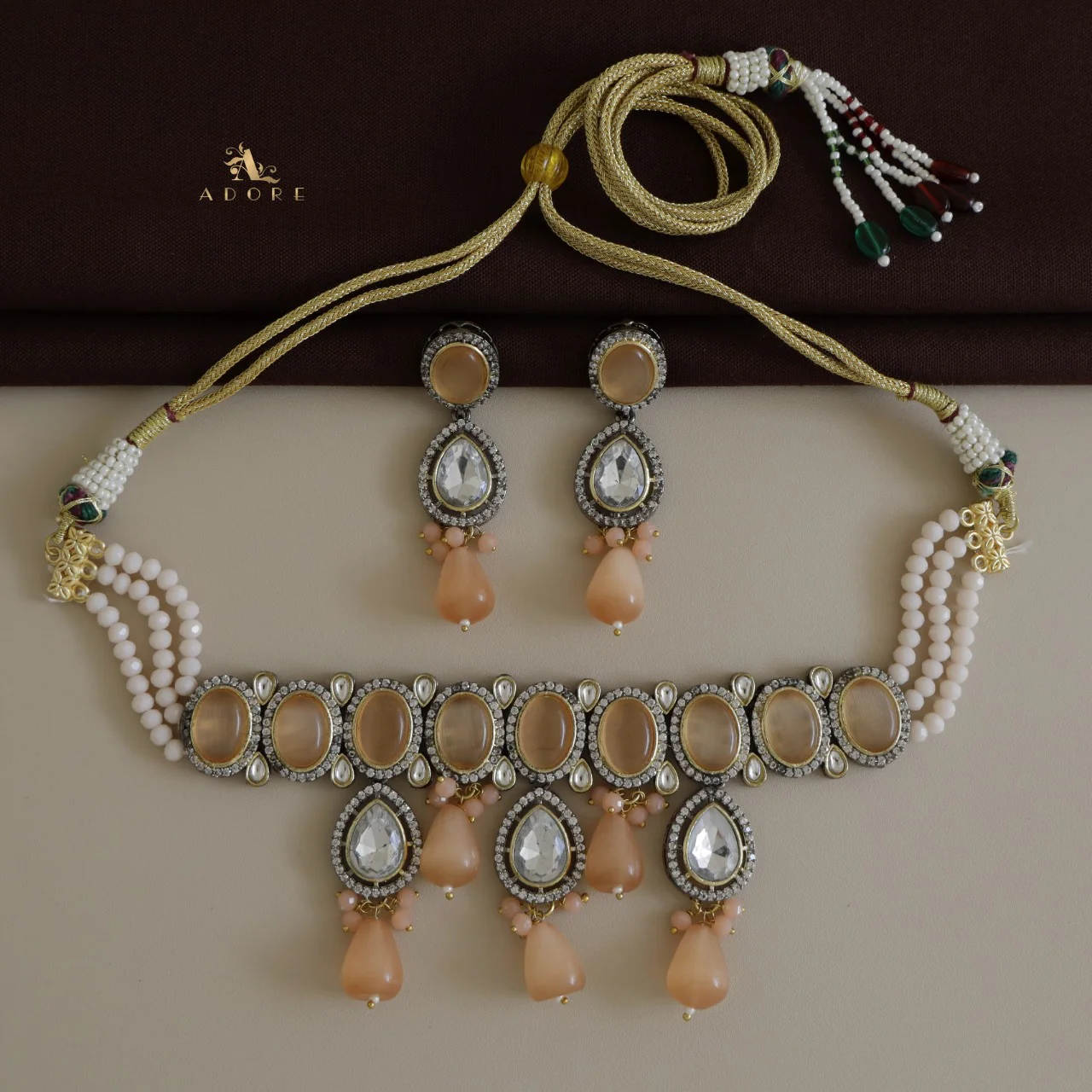 Ekashi Kundan Choker With Earring - Image 11