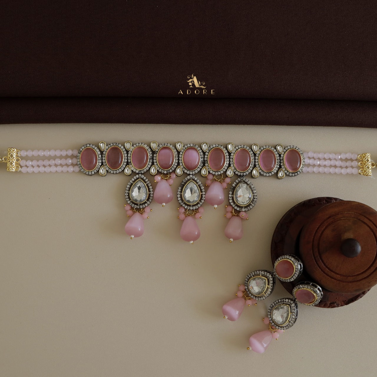 Ekashi Kundan Choker With Earring - Image 3