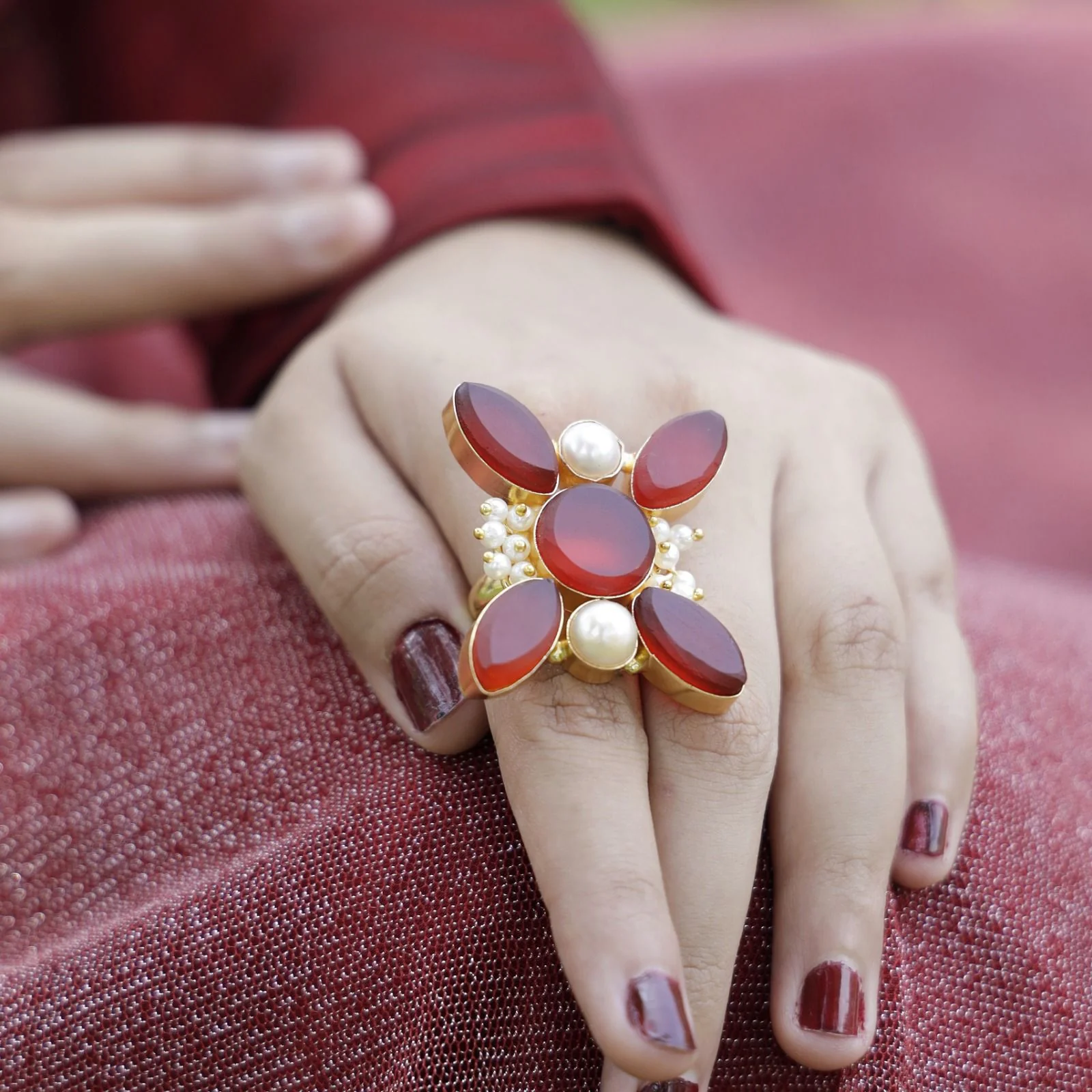 Elegance Raw Stone Cluster Pearl Ring - Image 6