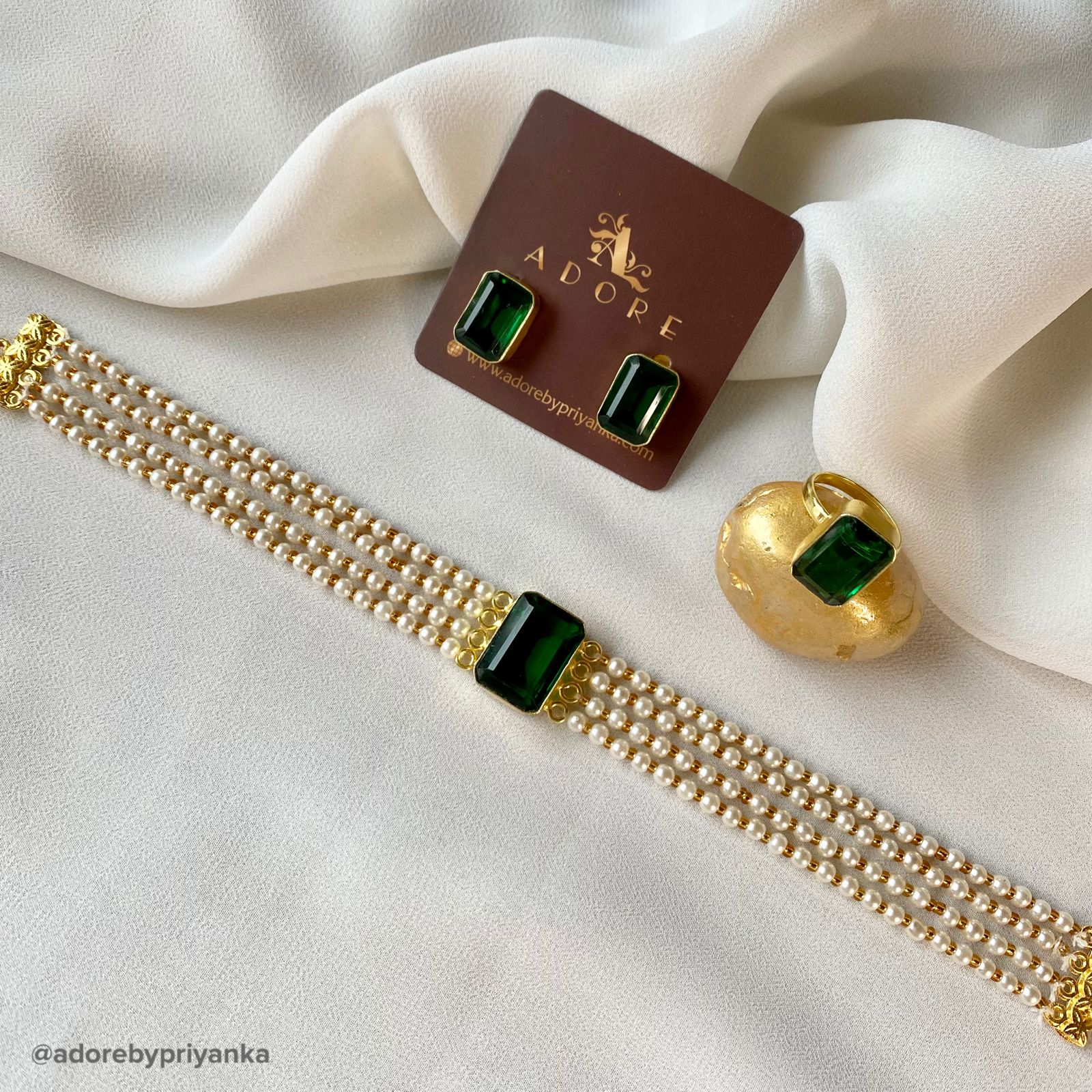 Elegant Pearl Choker Combo Set - Image 14