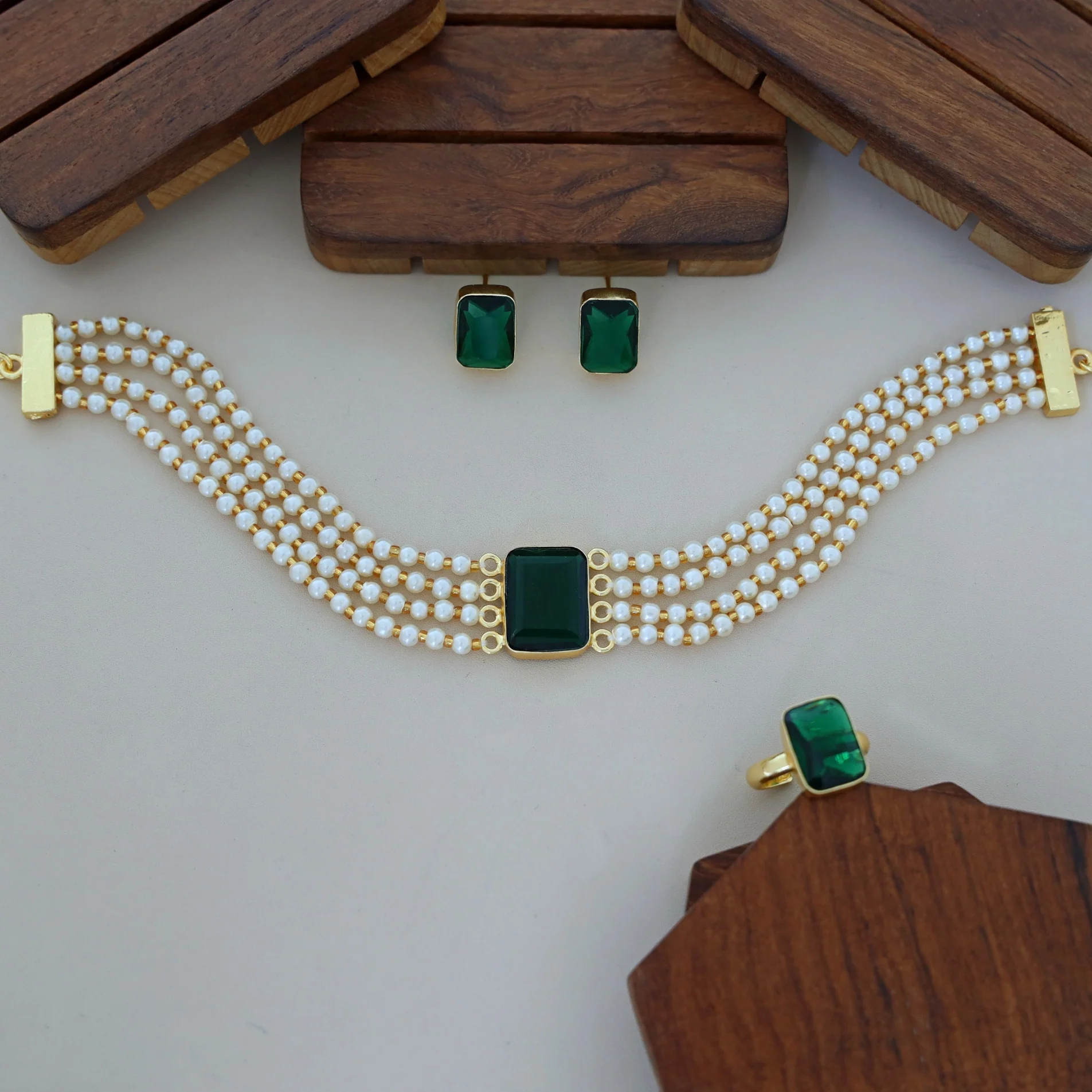 Elegant Pearl Choker Combo Set - Image 3