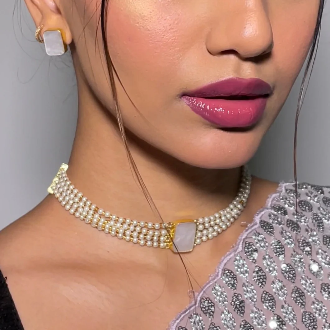 Elegant Pearl Choker Combo Set - Image 34