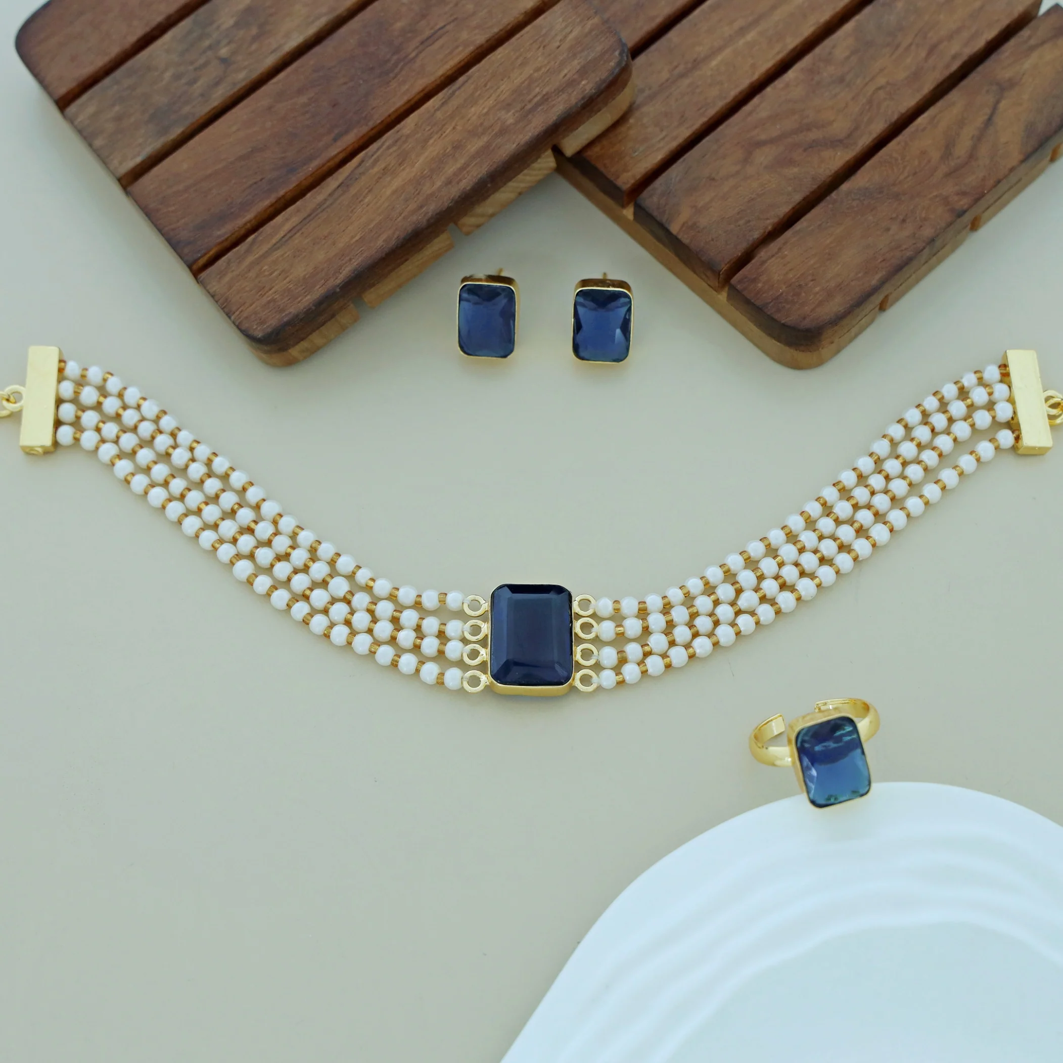 Elegant Pearl Choker Combo Set - Image 42