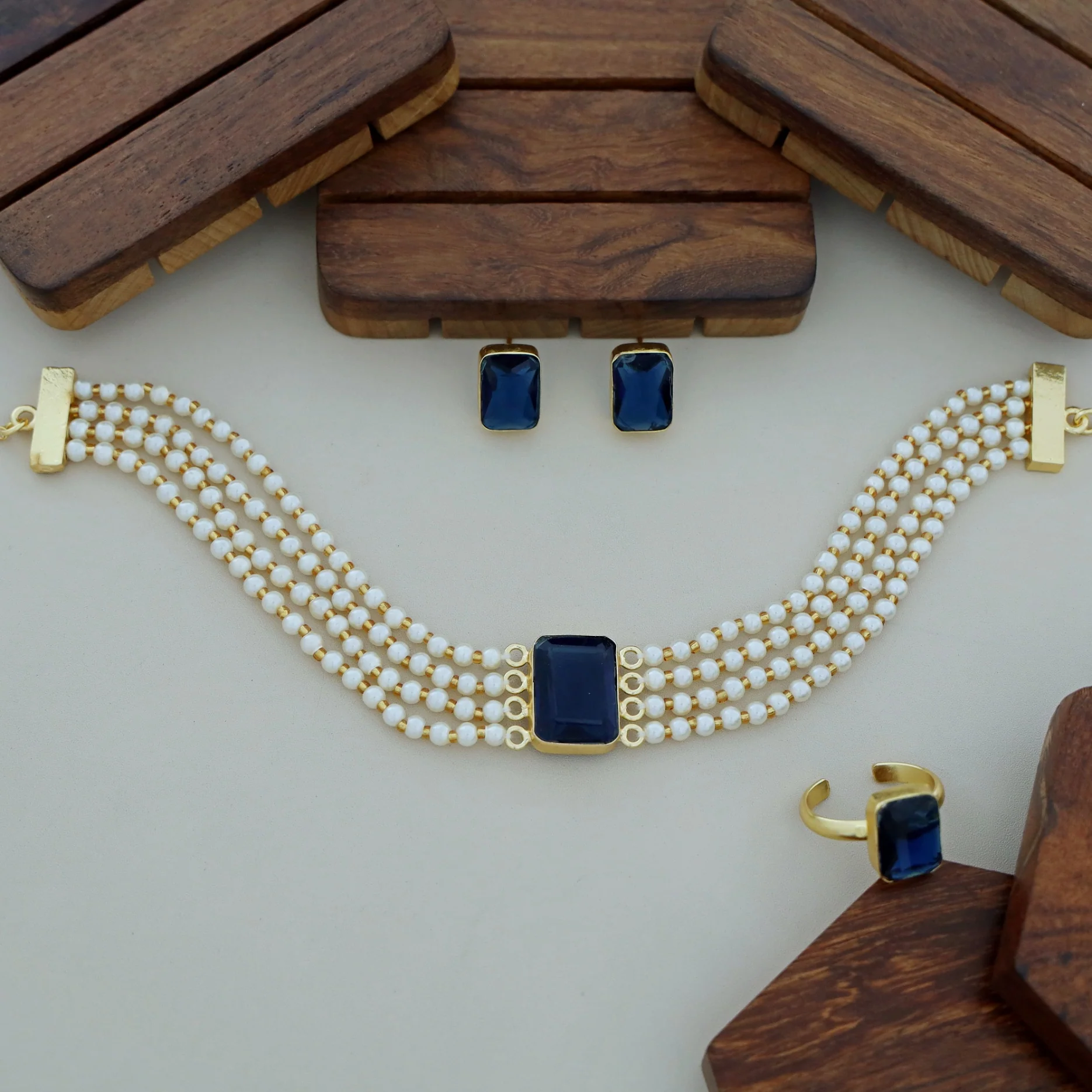 Elegant Pearl Choker Combo Set - Image 5