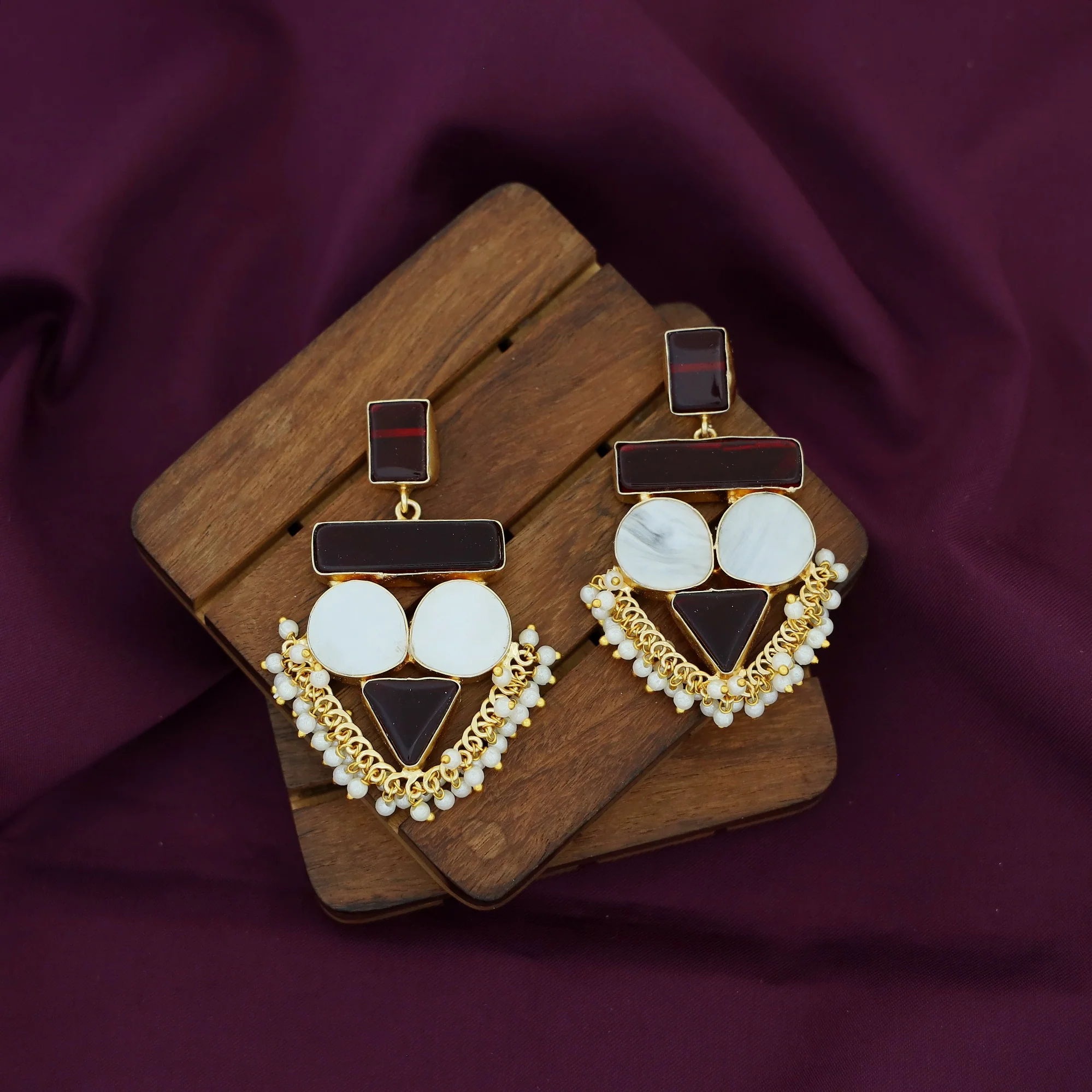 Elite Royal MOP Earring - Image 12