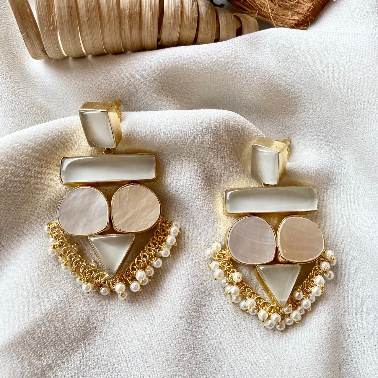 Elite Royal MOP Earring - Image 13