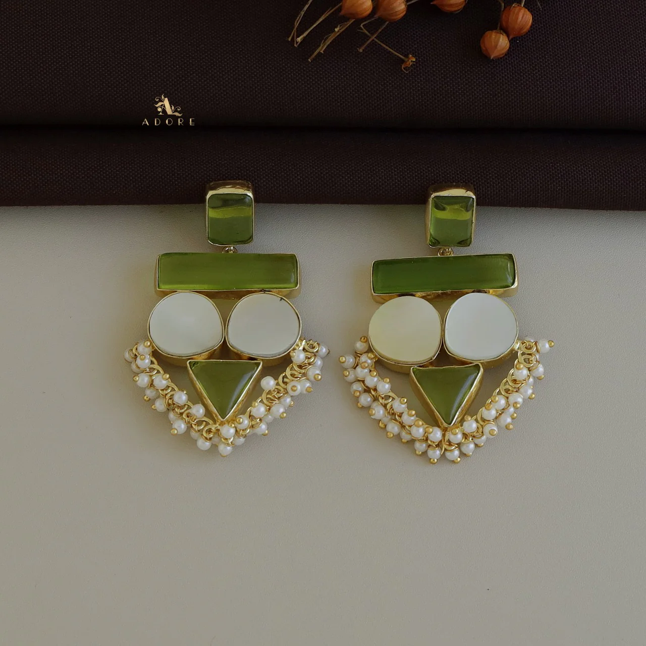 Elite Royal MOP Earring - Image 21