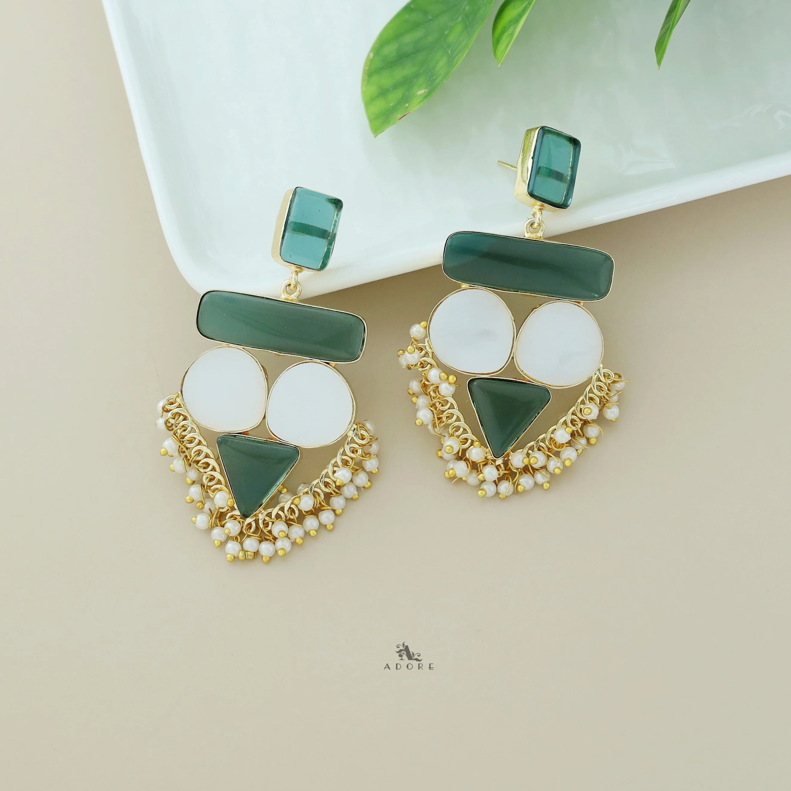 Elite Royal MOP Earring - Image 36