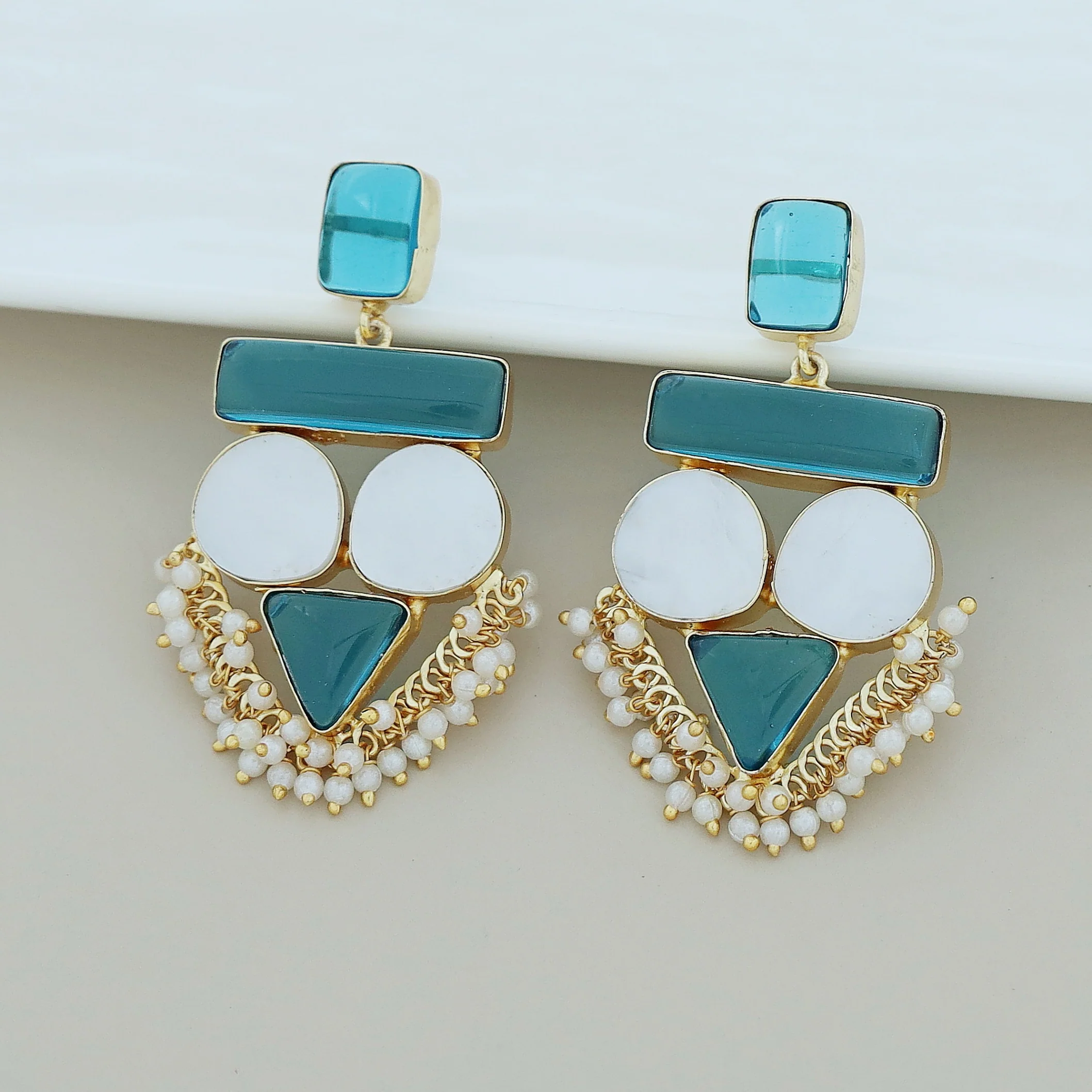 Elite Royal MOP Earring - Image 41