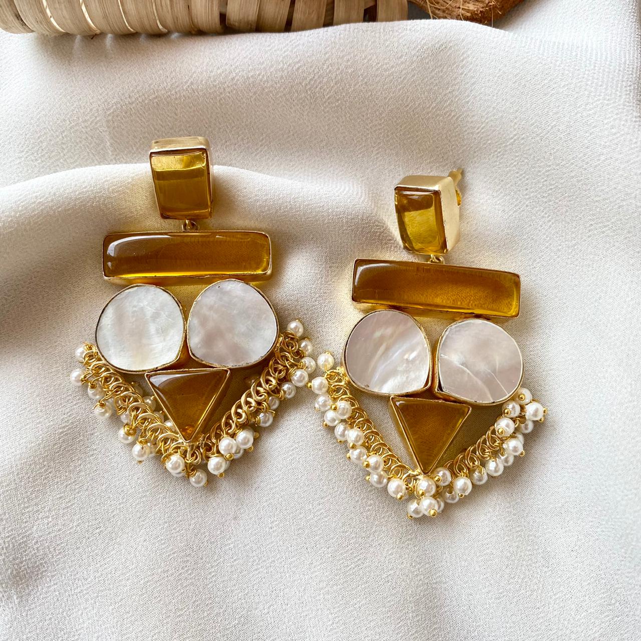 Elite Royal MOP Earring - Image 9