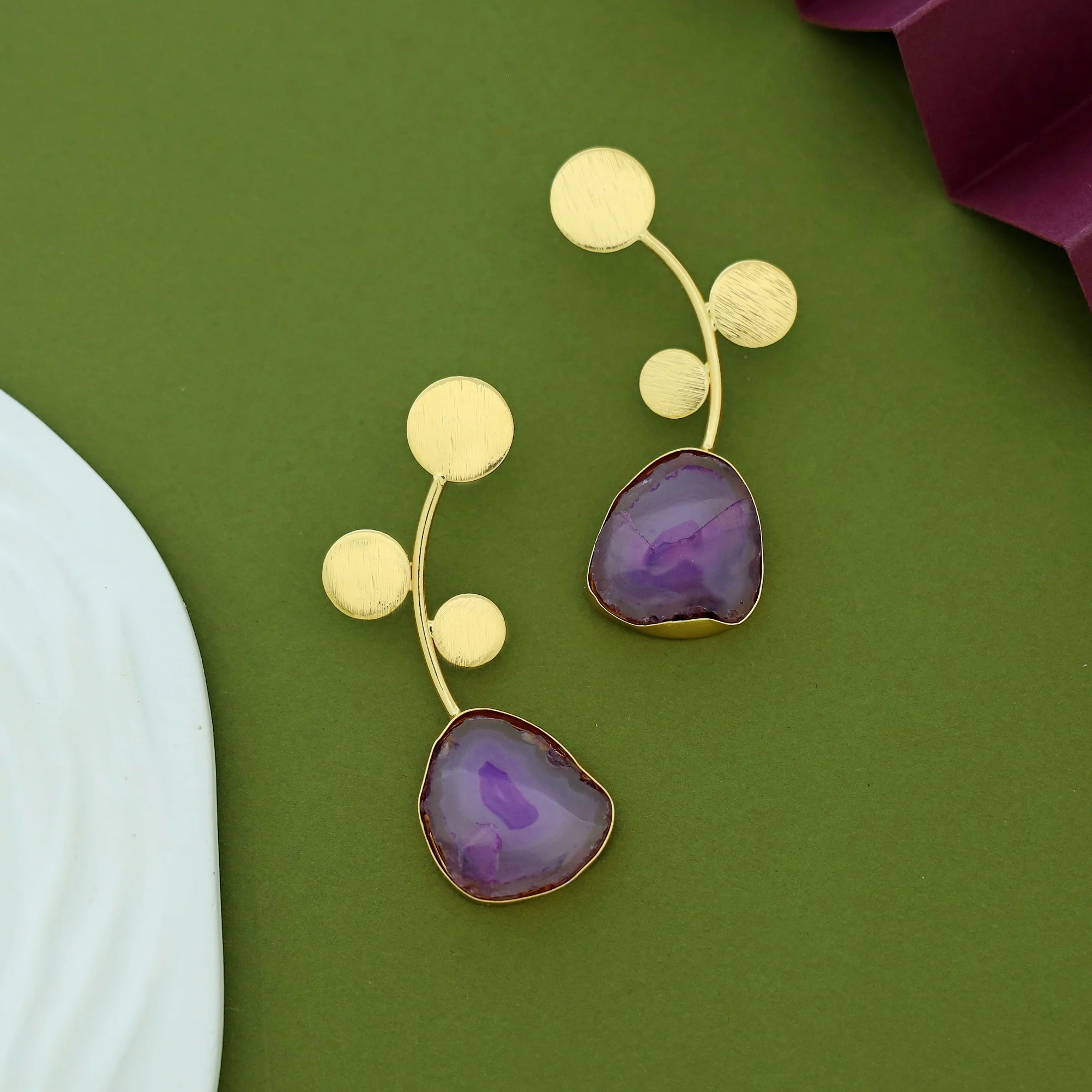 Ella Textured Tri Circle Leaf Agate Earring - Image 11