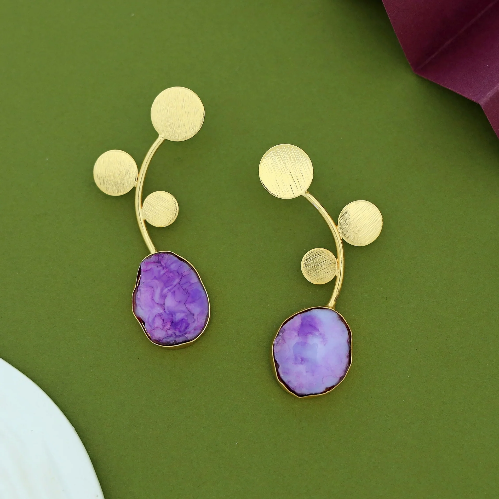 Ella Textured Tri Circle Leaf Agate Earring - Image 14