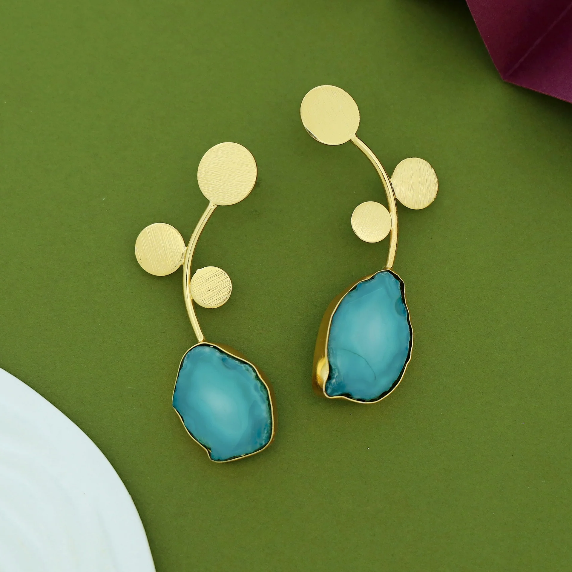 Ella Textured Tri Circle Leaf Agate Earring - Image 3