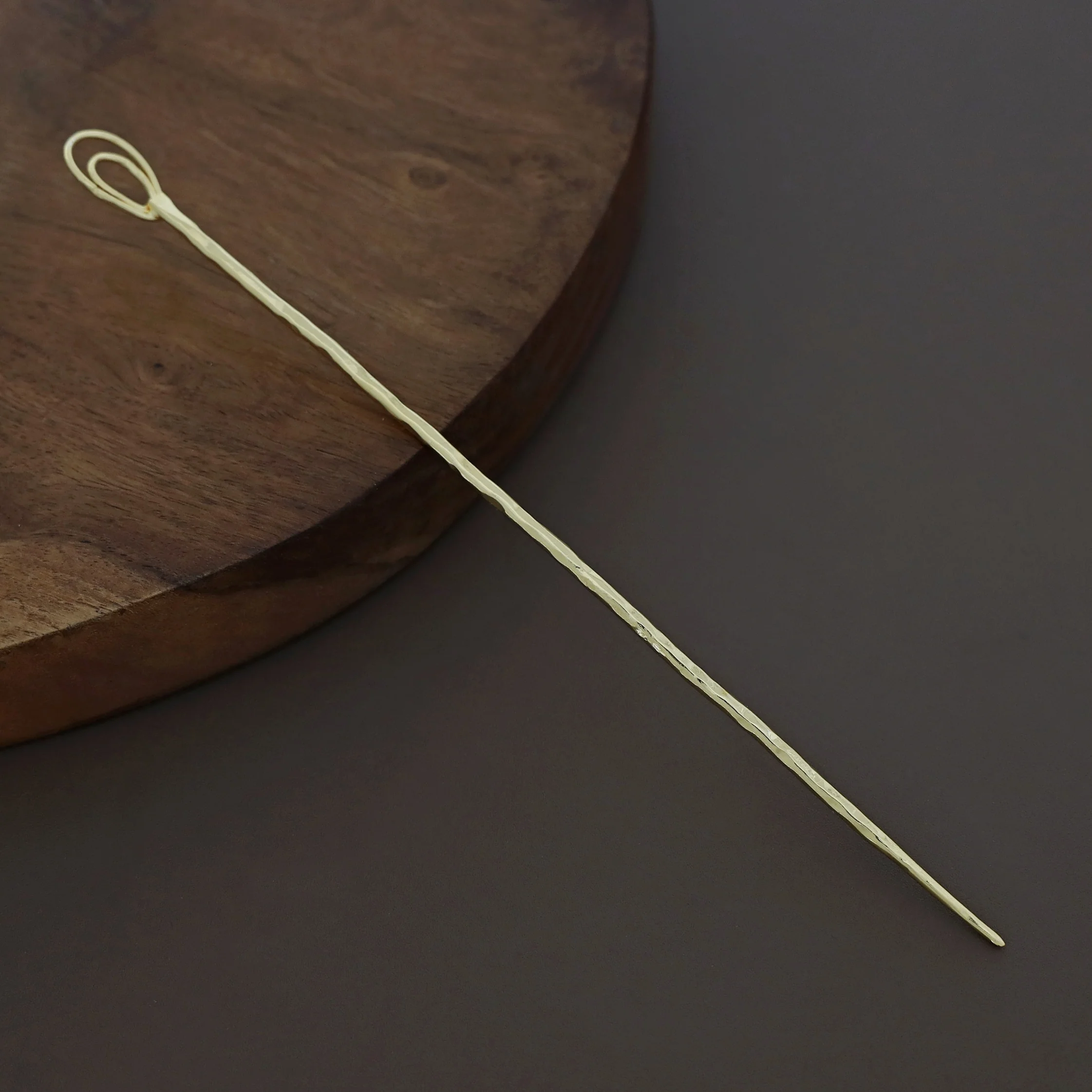 Emerie Golden Hair Bun Cage With Stick - Image 18