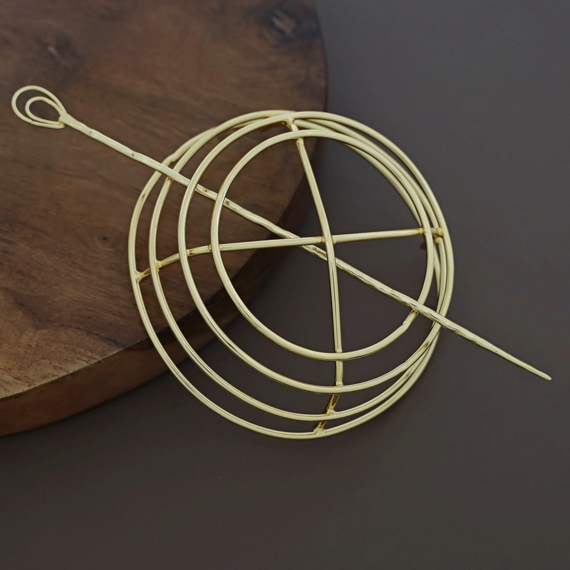 Emerie Golden Hair Bun Cage With Stick - Image 6