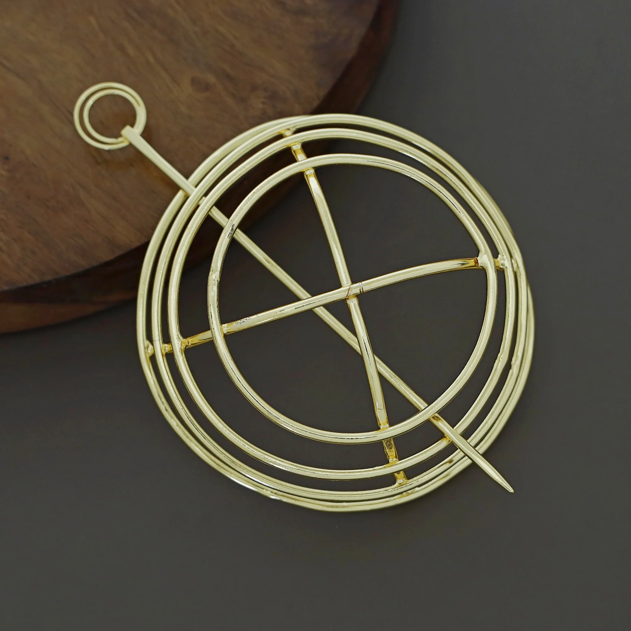 Emerie Golden Hair Bun Cage With Stick - Image 9