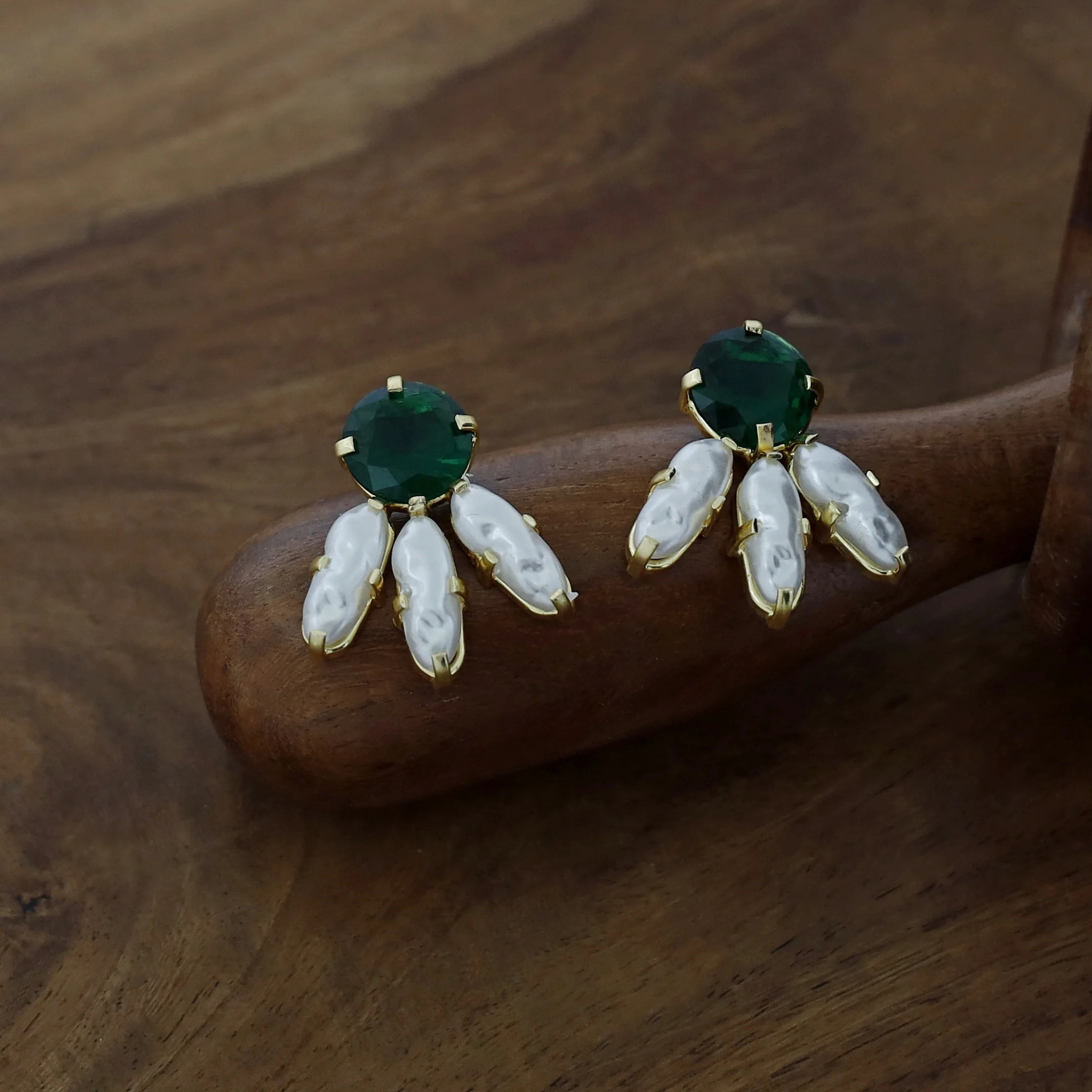 Emery Glossy Circle And Tri Baroque Earring - Image 5
