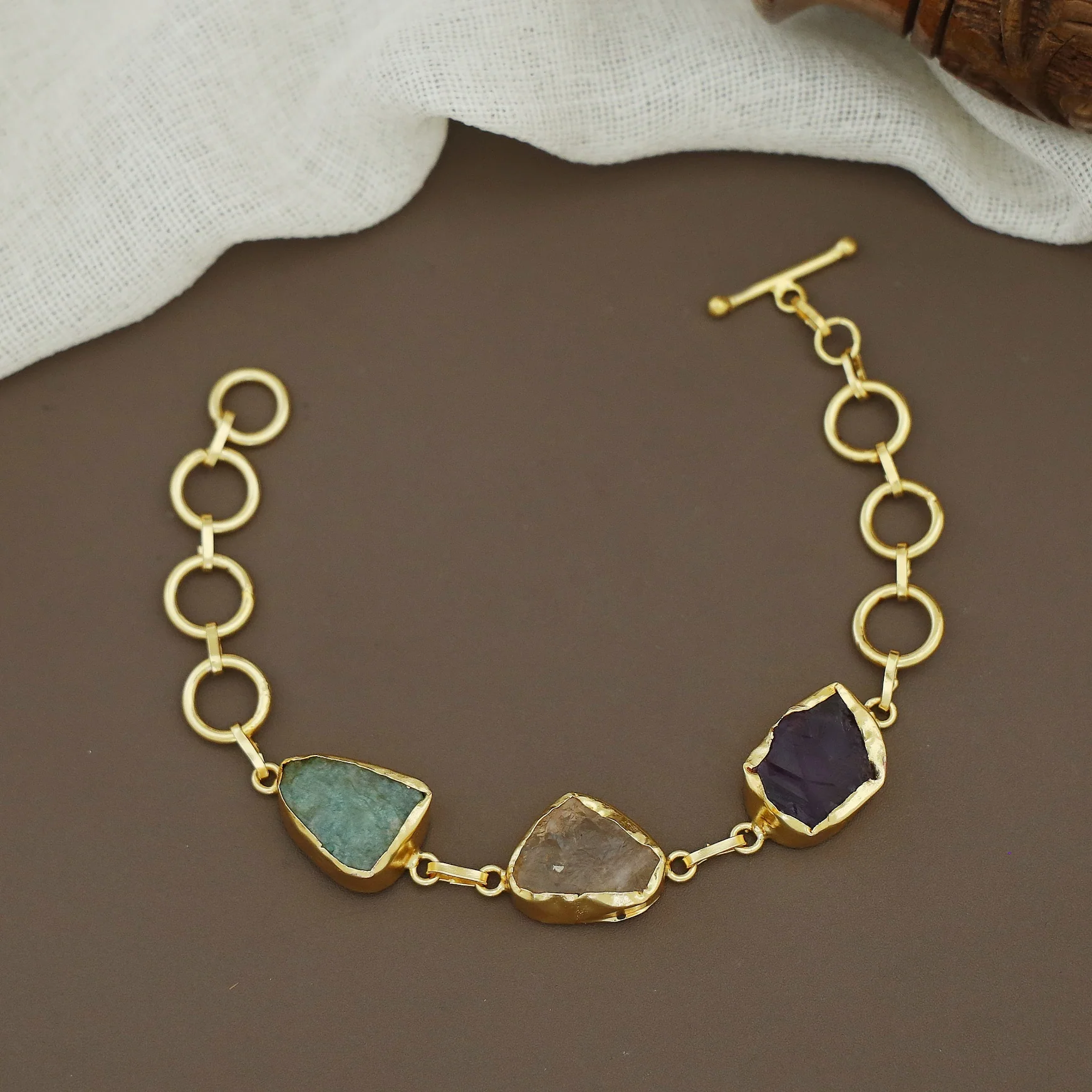 Eminent 3 Stone Bracelet - Image 13