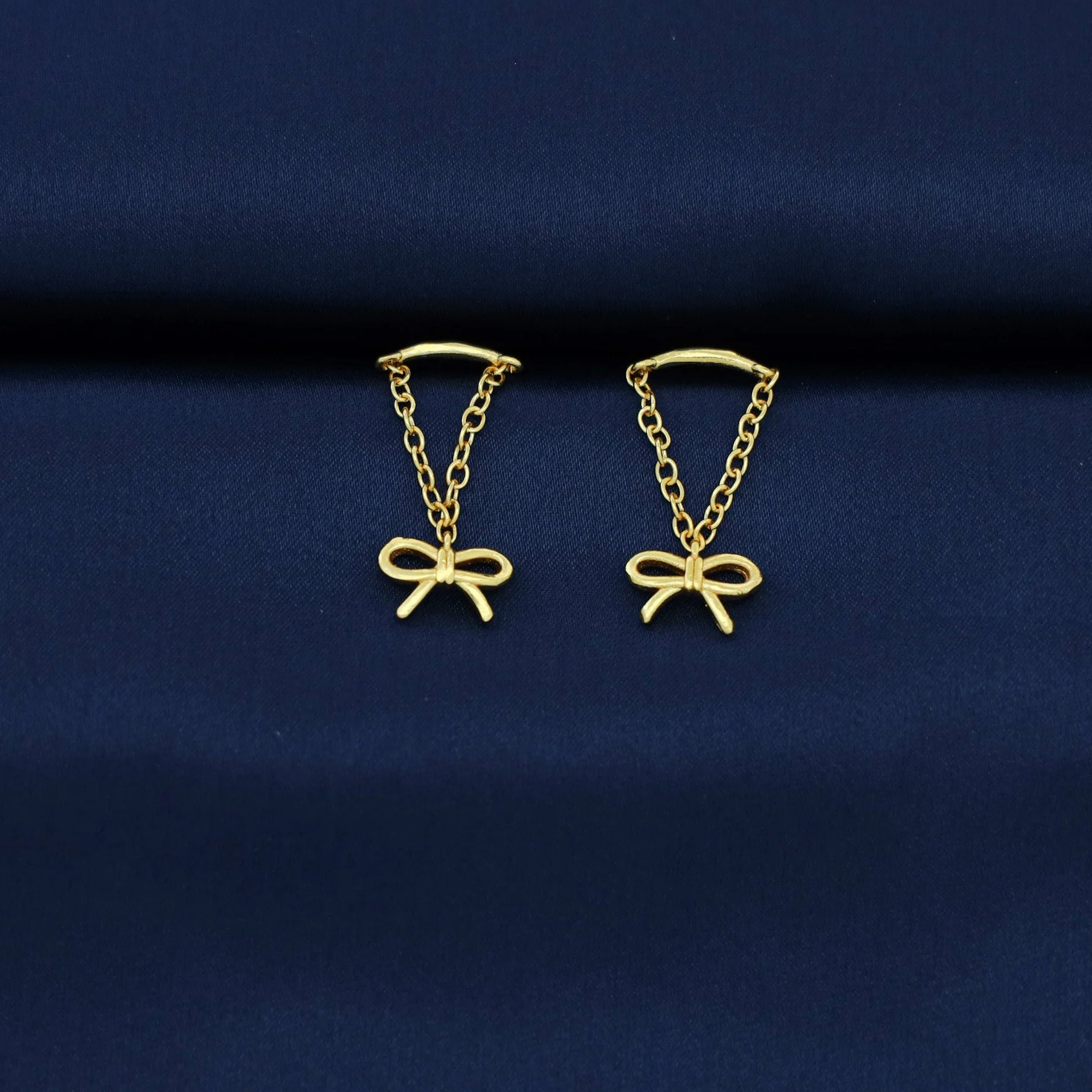 Emire Golden Chainy Hanging Ribbon Earring - Image 3