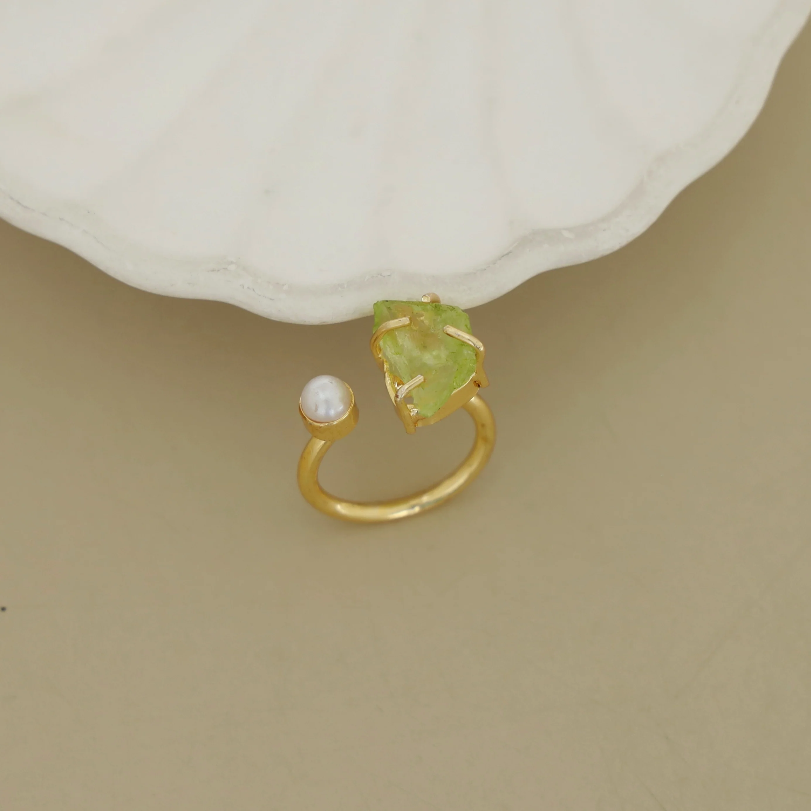 Ena Dyed Stone Plus Mini Pearl Ring - Image 29