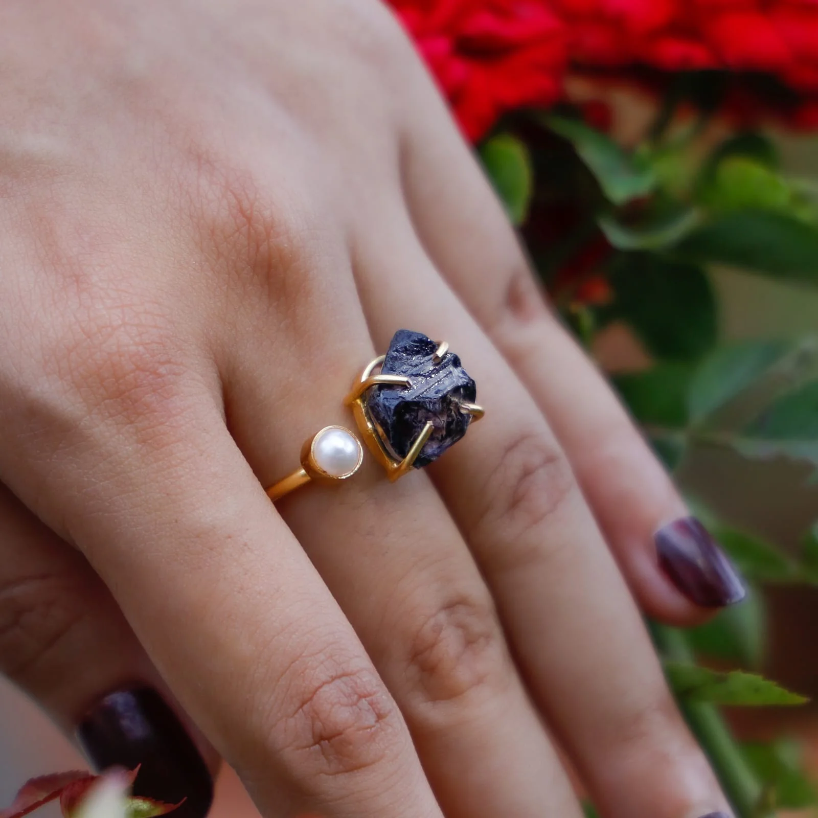 Ena Dyed Stone Plus Mini Pearl Ring - Image 3