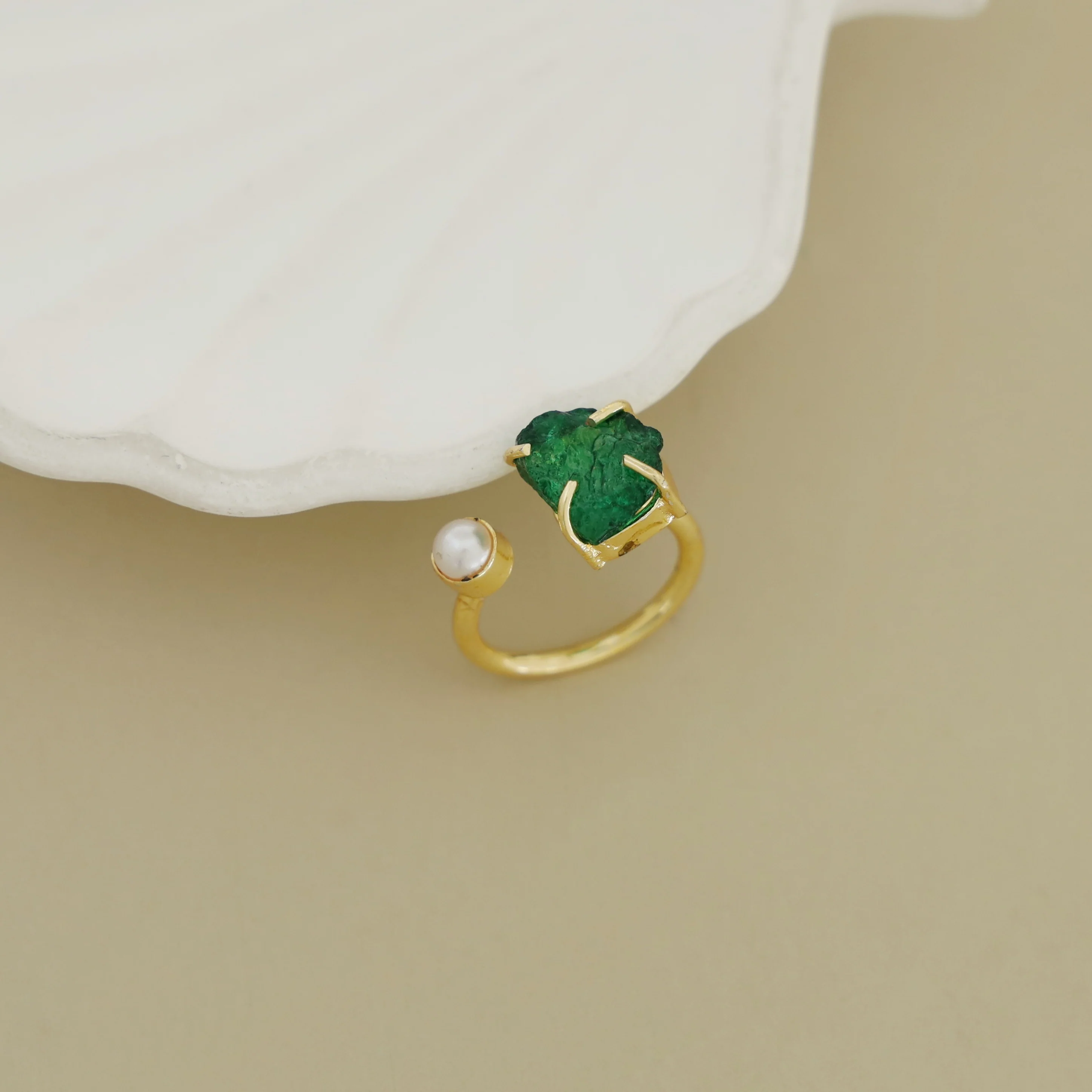 Ena Dyed Stone Plus Mini Pearl Ring - Image 31