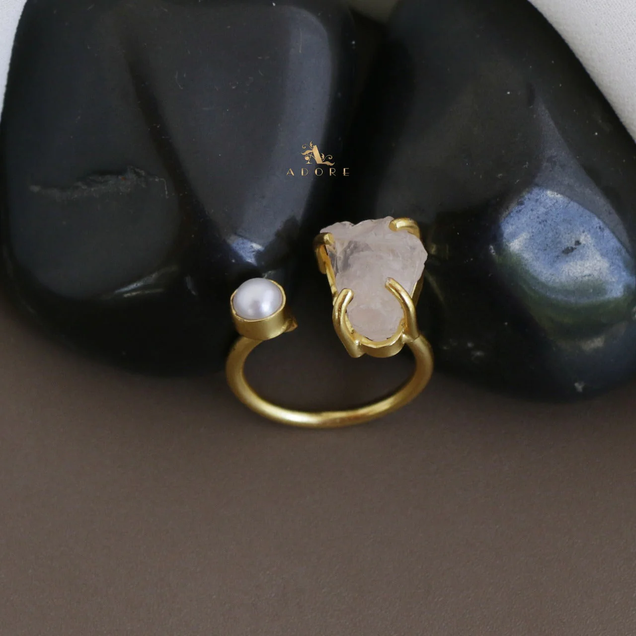Ena Raw Stone Ring - Image 12