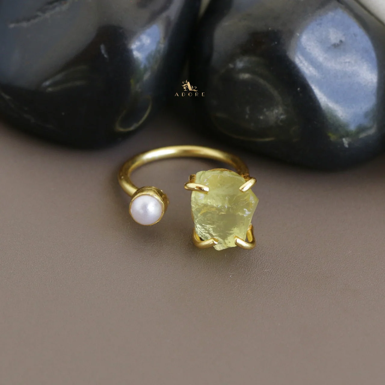 Ena Raw Stone Ring - Image 14
