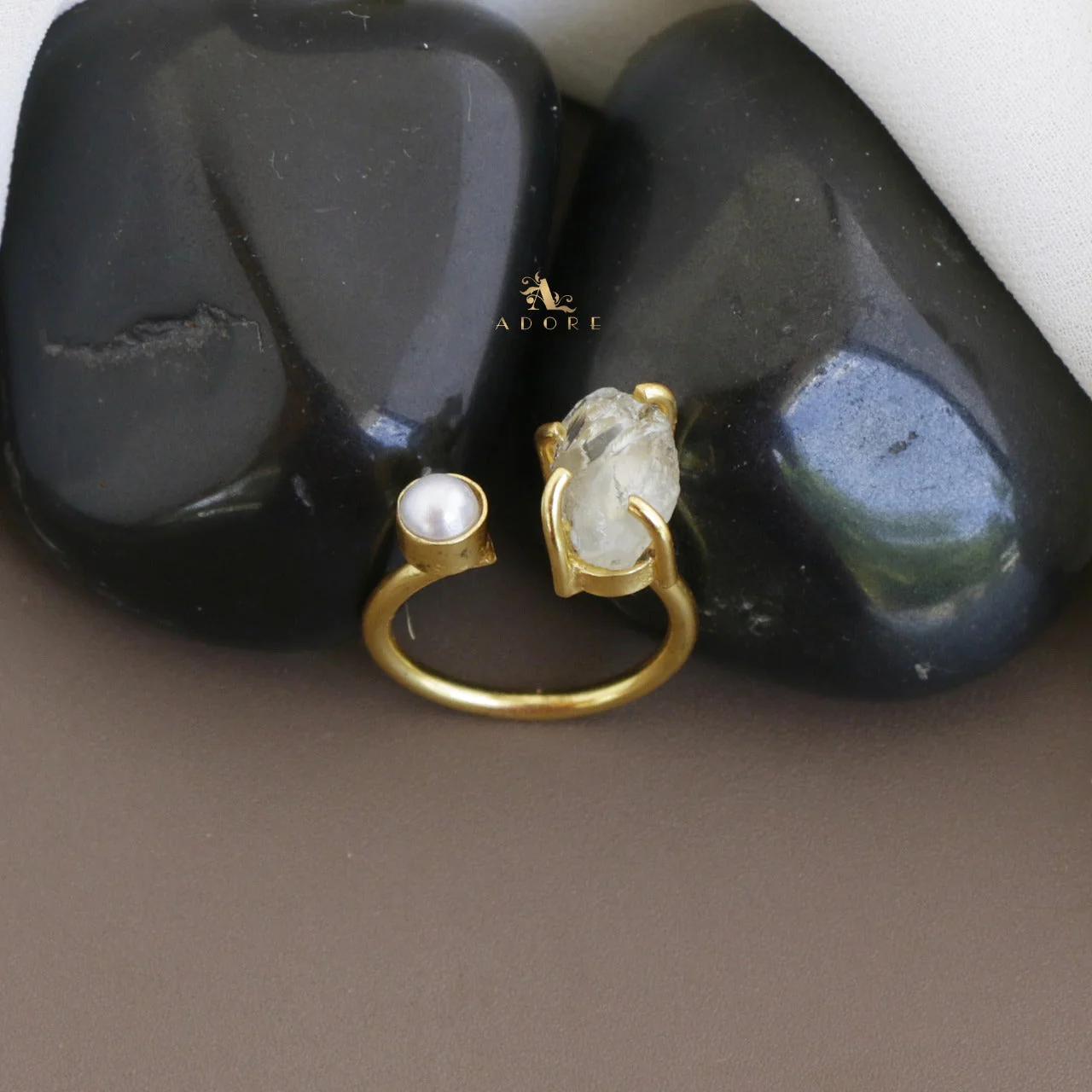 Ena Raw Stone Ring - Image 20