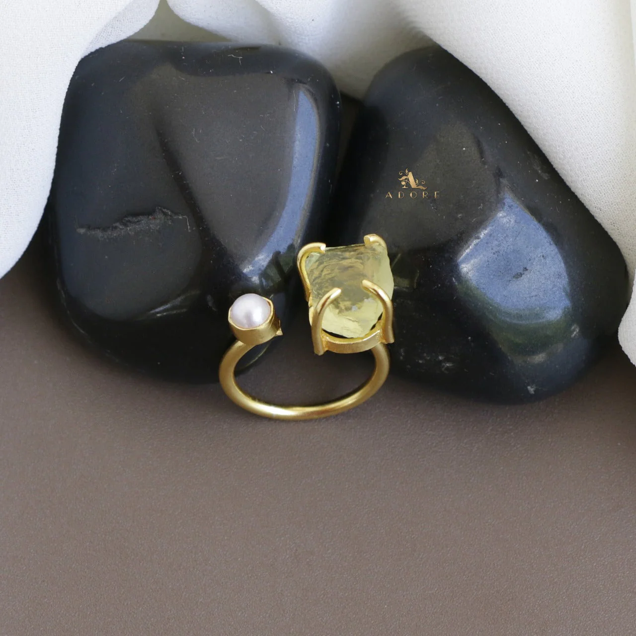 Ena Raw Stone Ring - Image 21
