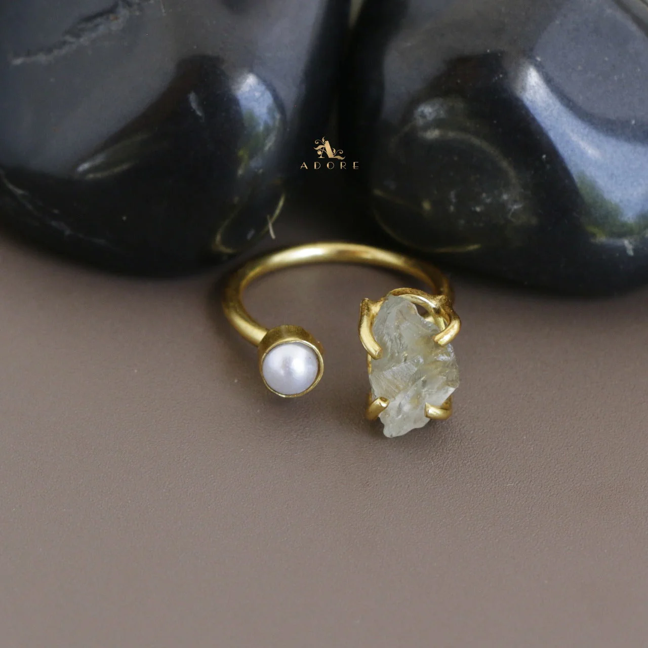 Ena Raw Stone Ring - Image 22