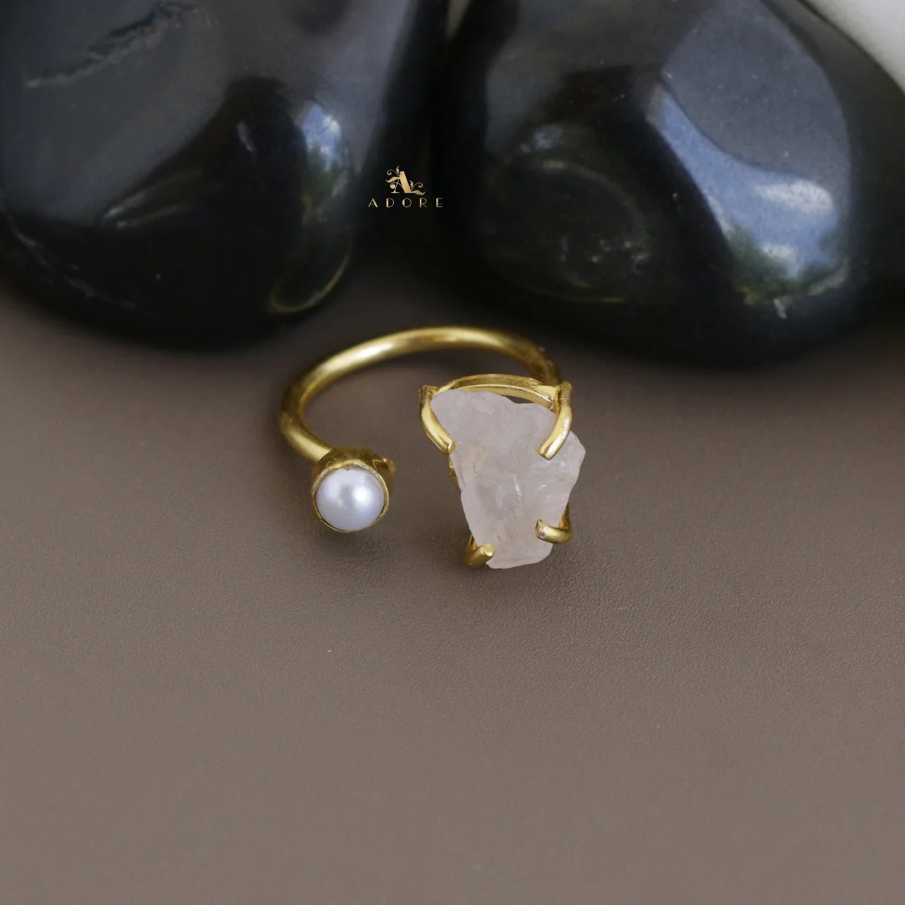 Ena Raw Stone Ring - Image 24