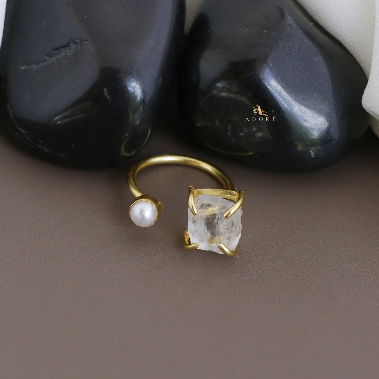 Ena Raw Stone Ring - Image 27
