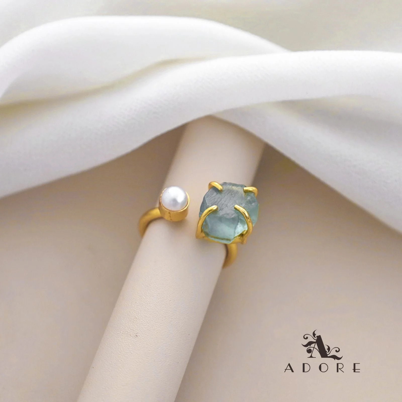 Ena Raw Stone Ring - Image 33