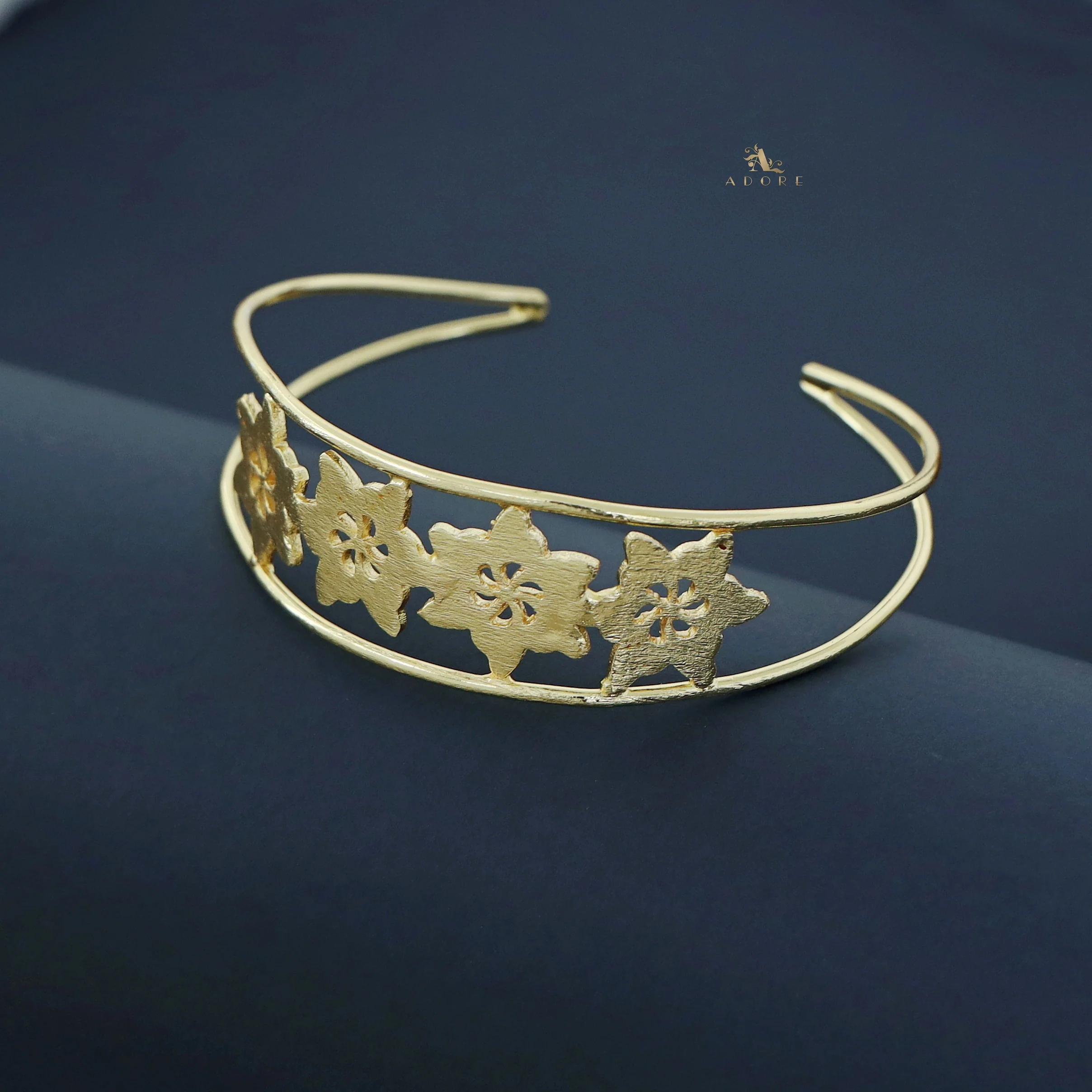 Eshal Golden Floral 2 Layer Bangle - Image 2
